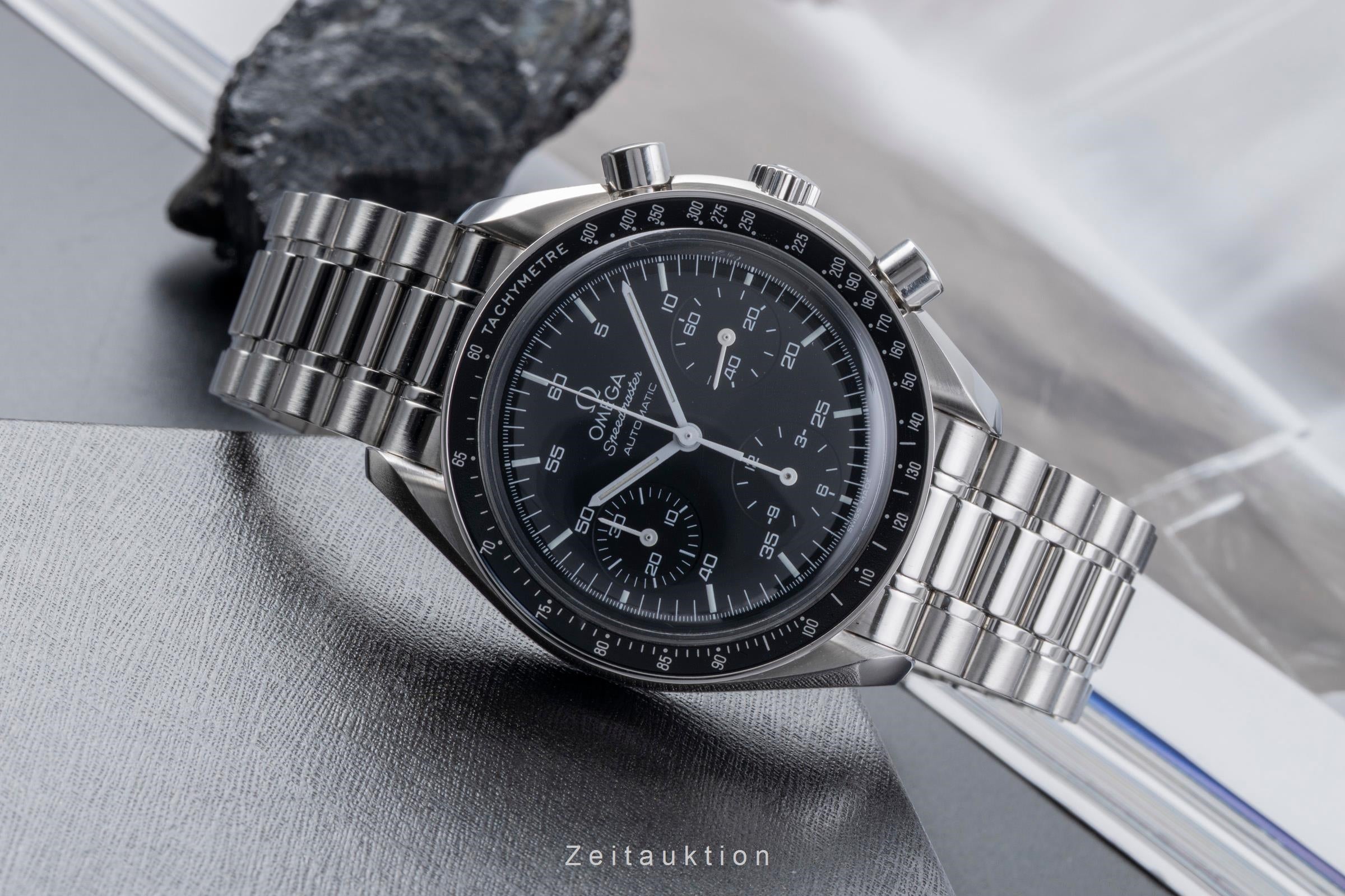Omega Speedmaster chronograph steel automatic Kal. 3220 Ref