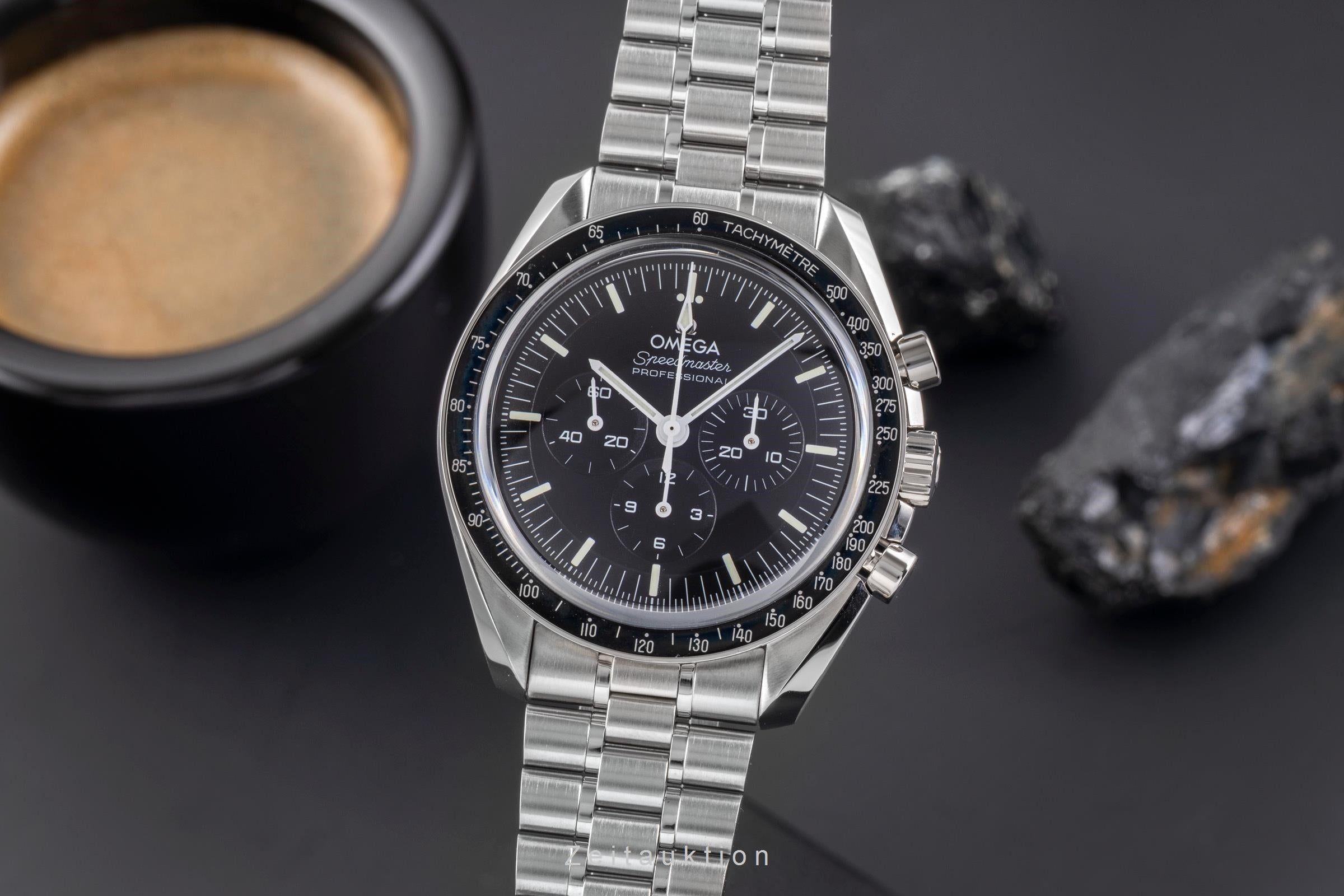 Omega Speedmaster Moonwatch chronograph steel manual winding men's watch 310.30.42.50.01.002 LP: 8700EUR  [2505198]