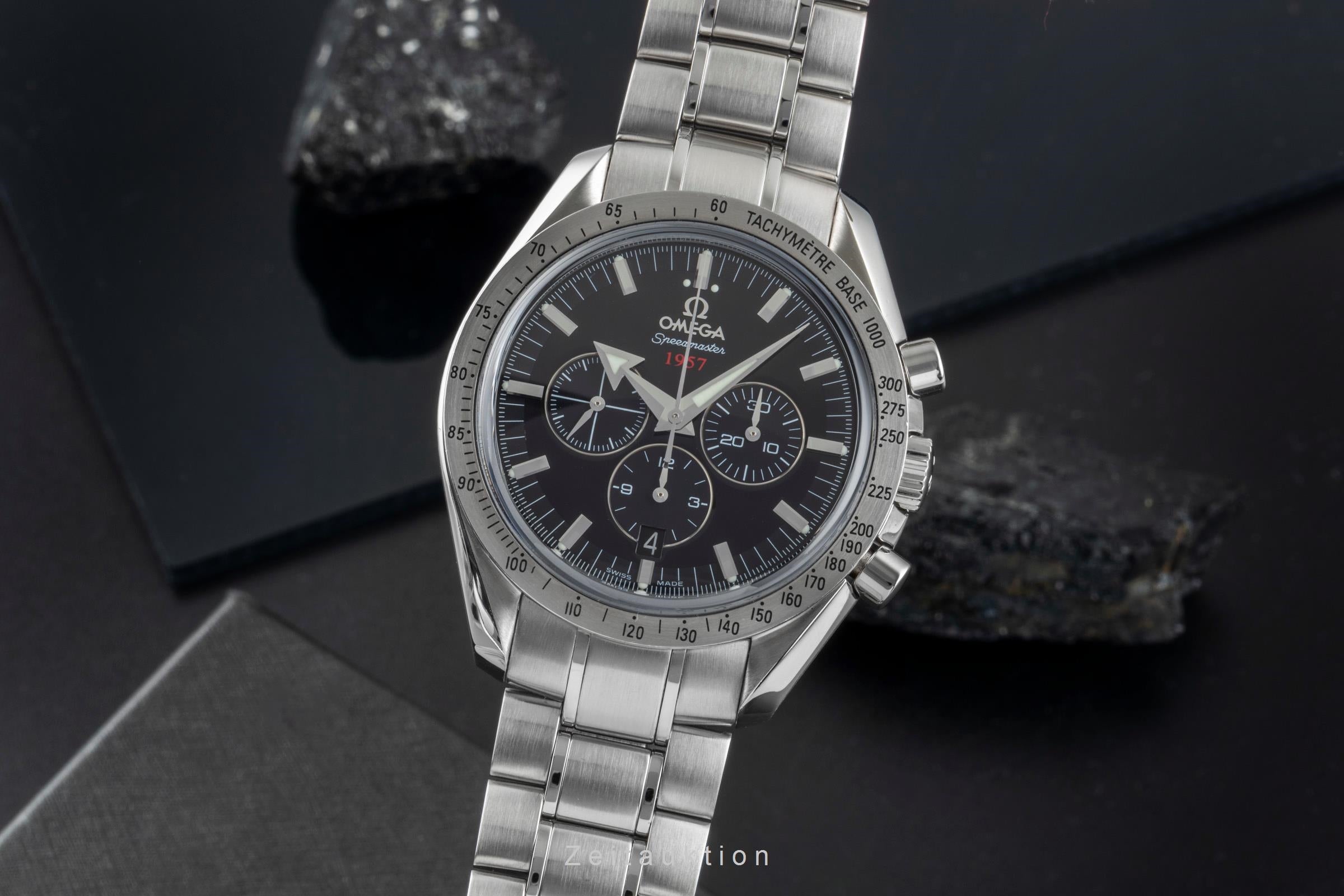 Omega Speedmaster chronograph steel automatic men's watch 321.10.42.50.01.001  [2505199]