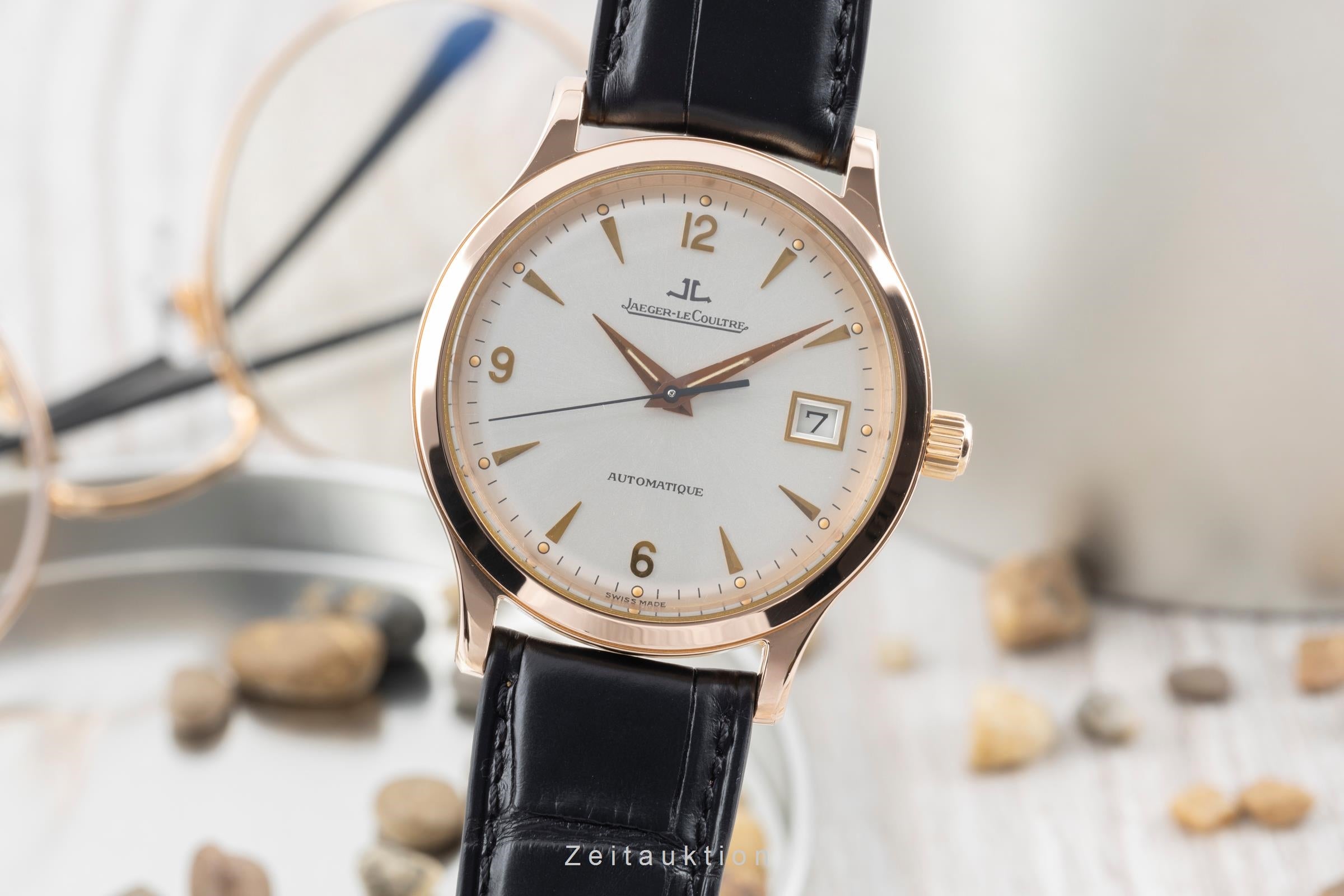 Jaeger LeCoultre Master Control 18 ct gold automatic men's watch 140.2.89  [2505209]