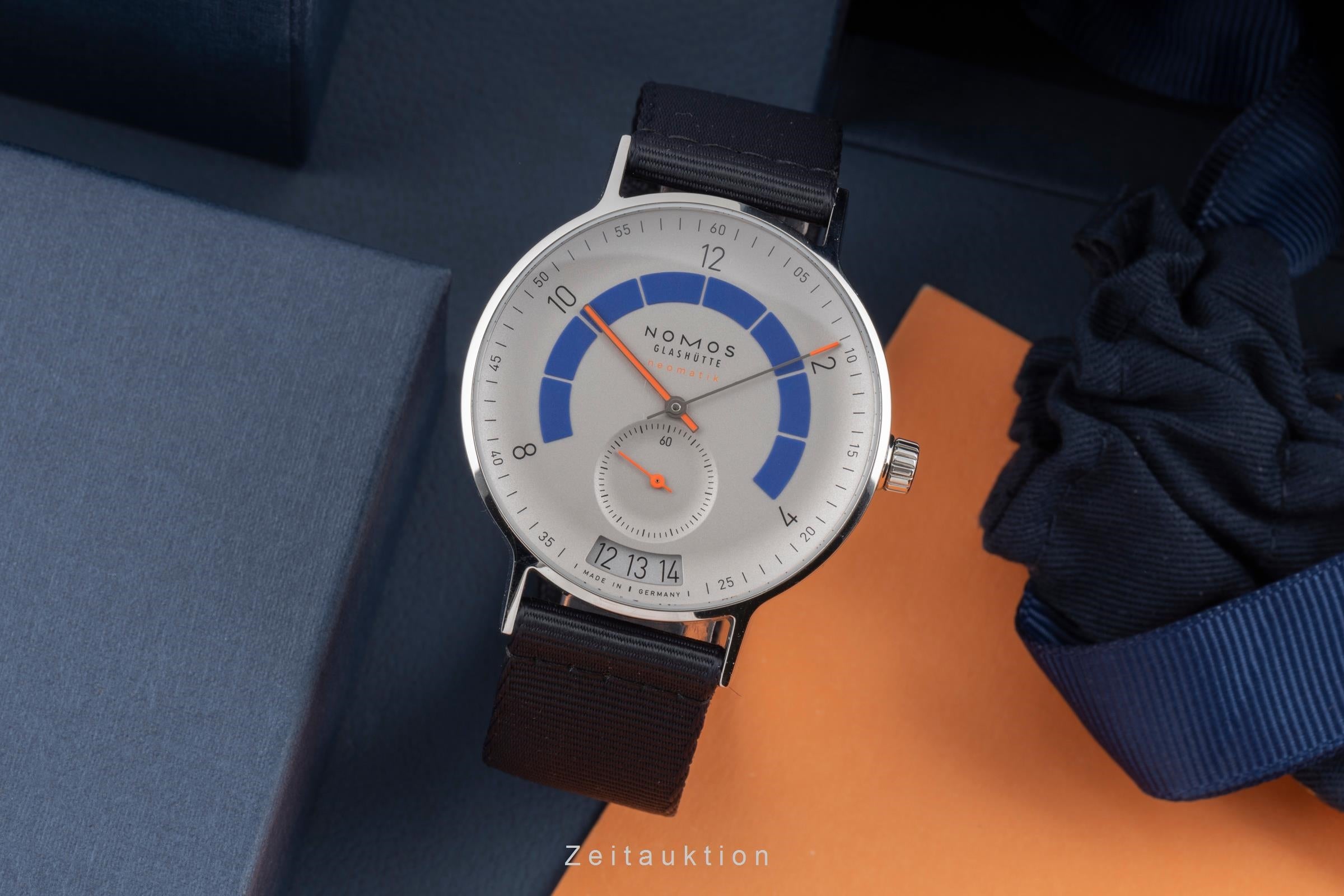 Nomos Autobahn Neomatik 41 Datum Sportgrau Stahl Ref.1303  [2505214]