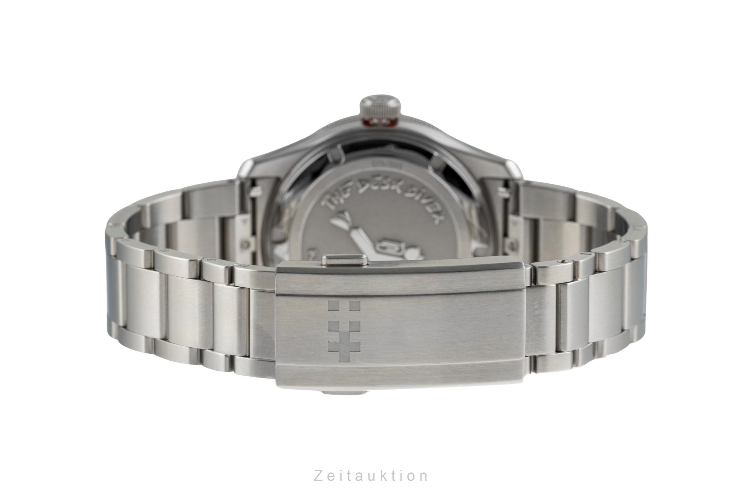 Christopher Ward Desk Diver steel automatic Ref. C65-41ADA2-DDK