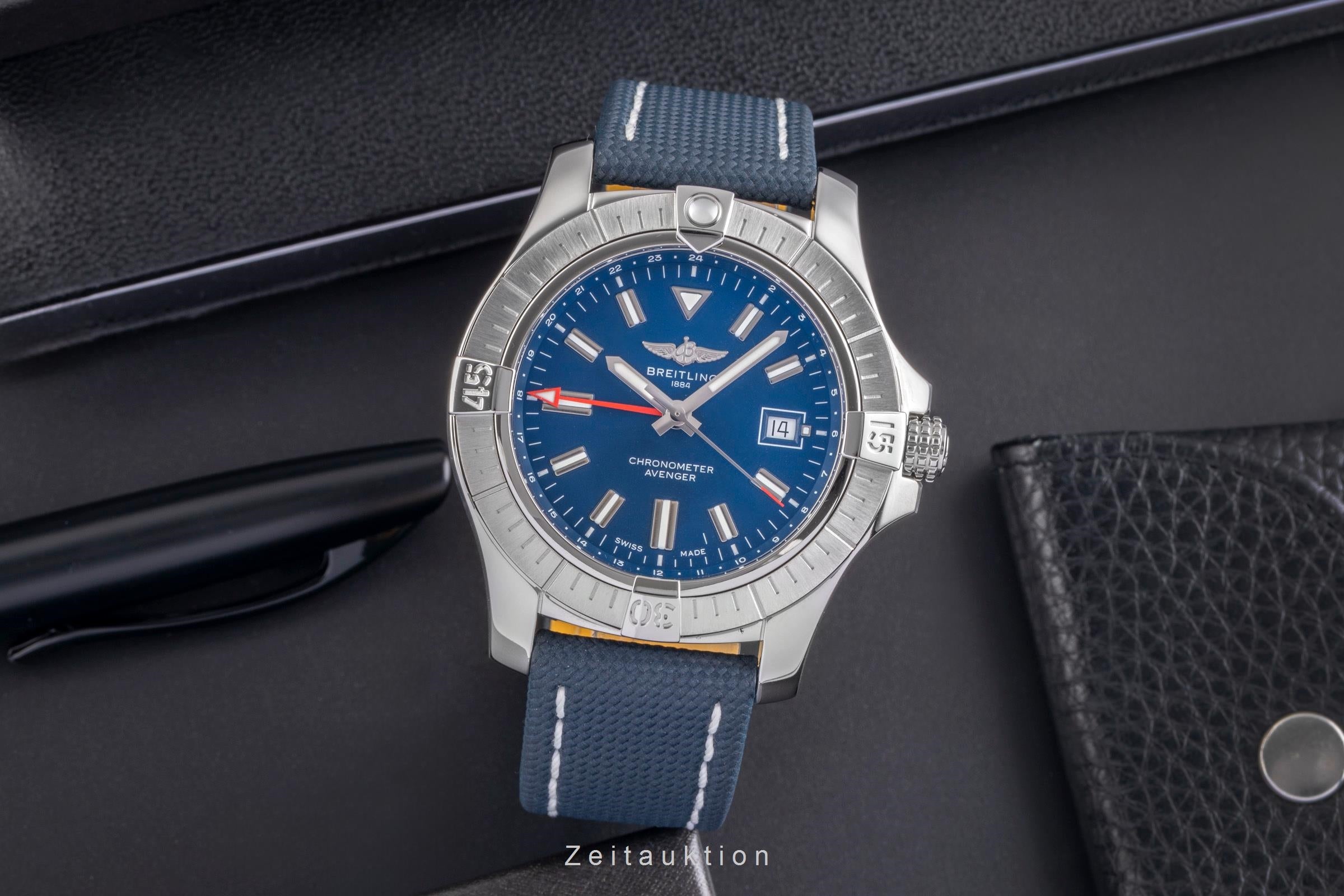 Breitling Avenger II GMT 45 Automatik Edelstahl Herrenuhr Ref. A32395 B&P [2505264]