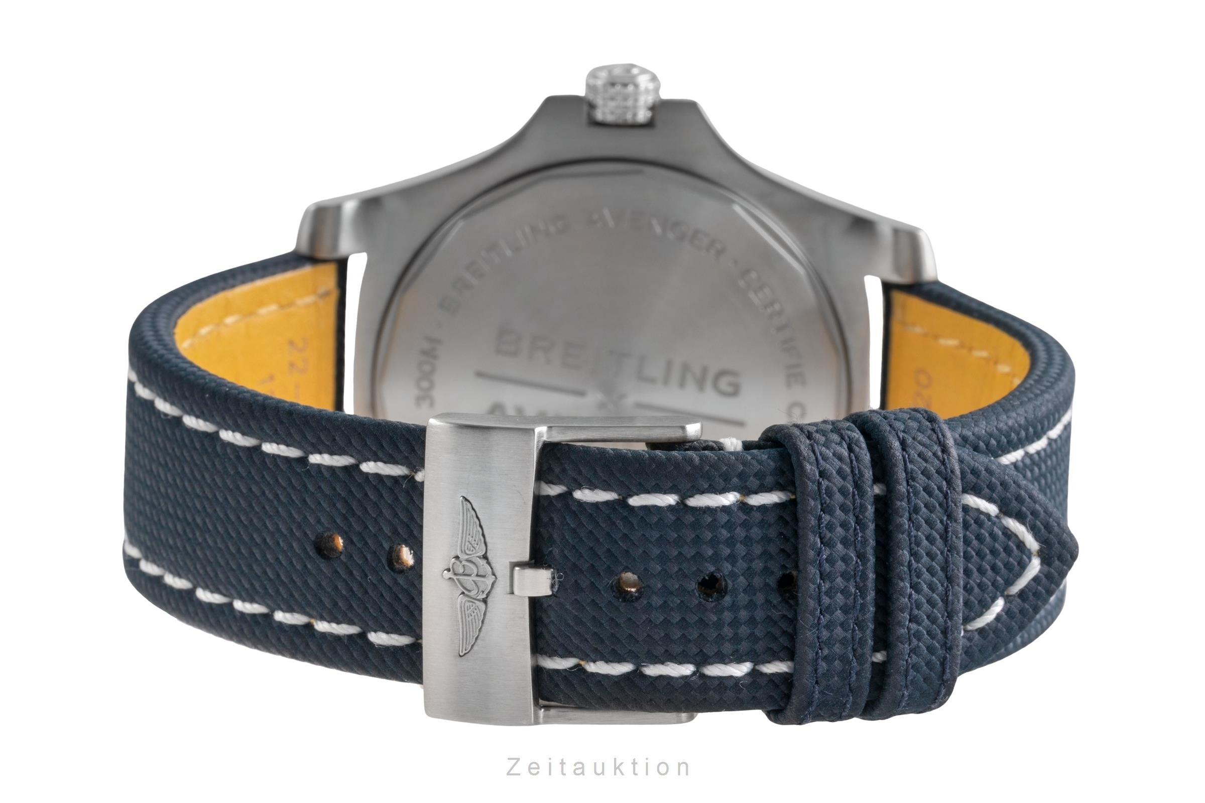 Breitling Avenger II GMT 45 Automatik Edelstahl Herrenuhr Ref. A32395 B&P [2505264]