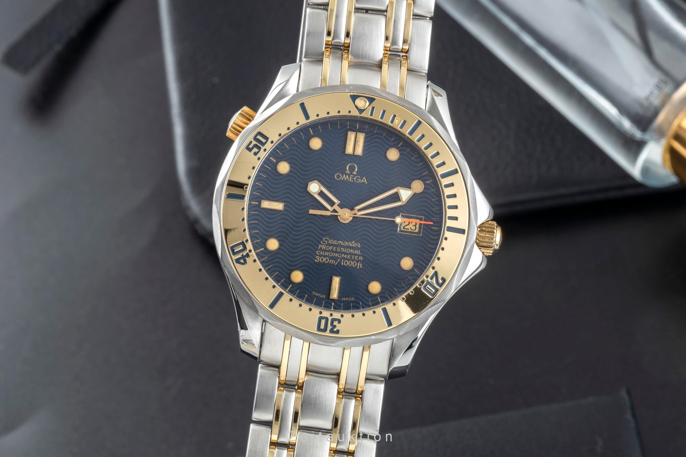 Omega Seamaster acier / or  automatique montre pour hommes 2432.80.00, 168.1503 LP: 13800EUR  [2505305]