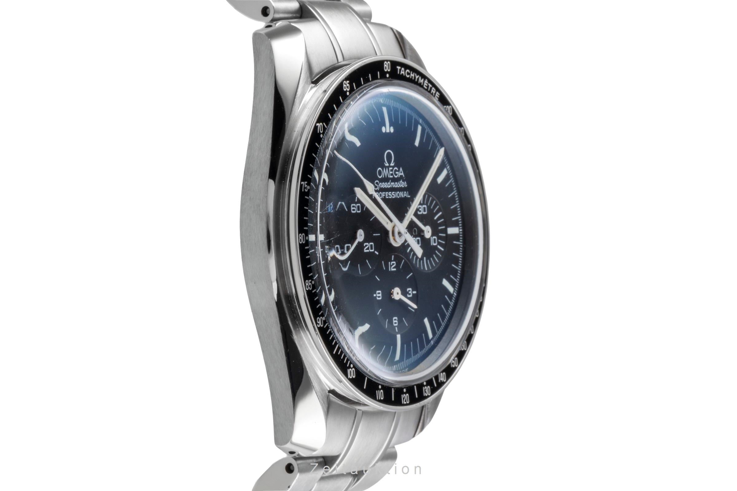 Omega Speedmaster Moonwatch chronographe acier à remontage manuel montre pour hommes 311.30.42.30.01.005 LP: 7600EUR  [2505323]