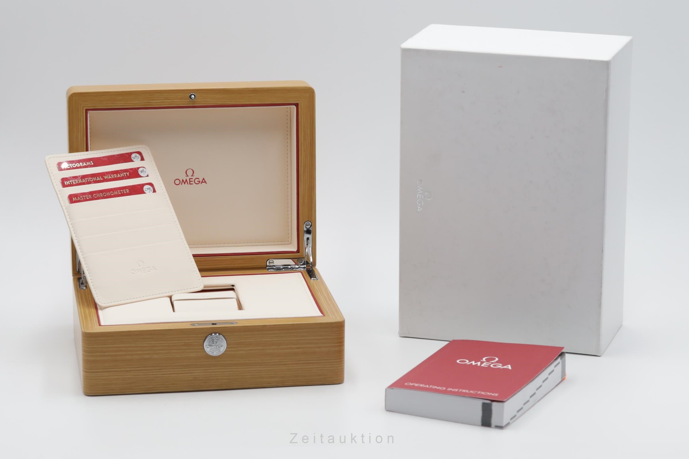 Omega Seamaster steel automatic men's watch 220.32.43.22.10.001 LP: 11700EUR  [2505410]