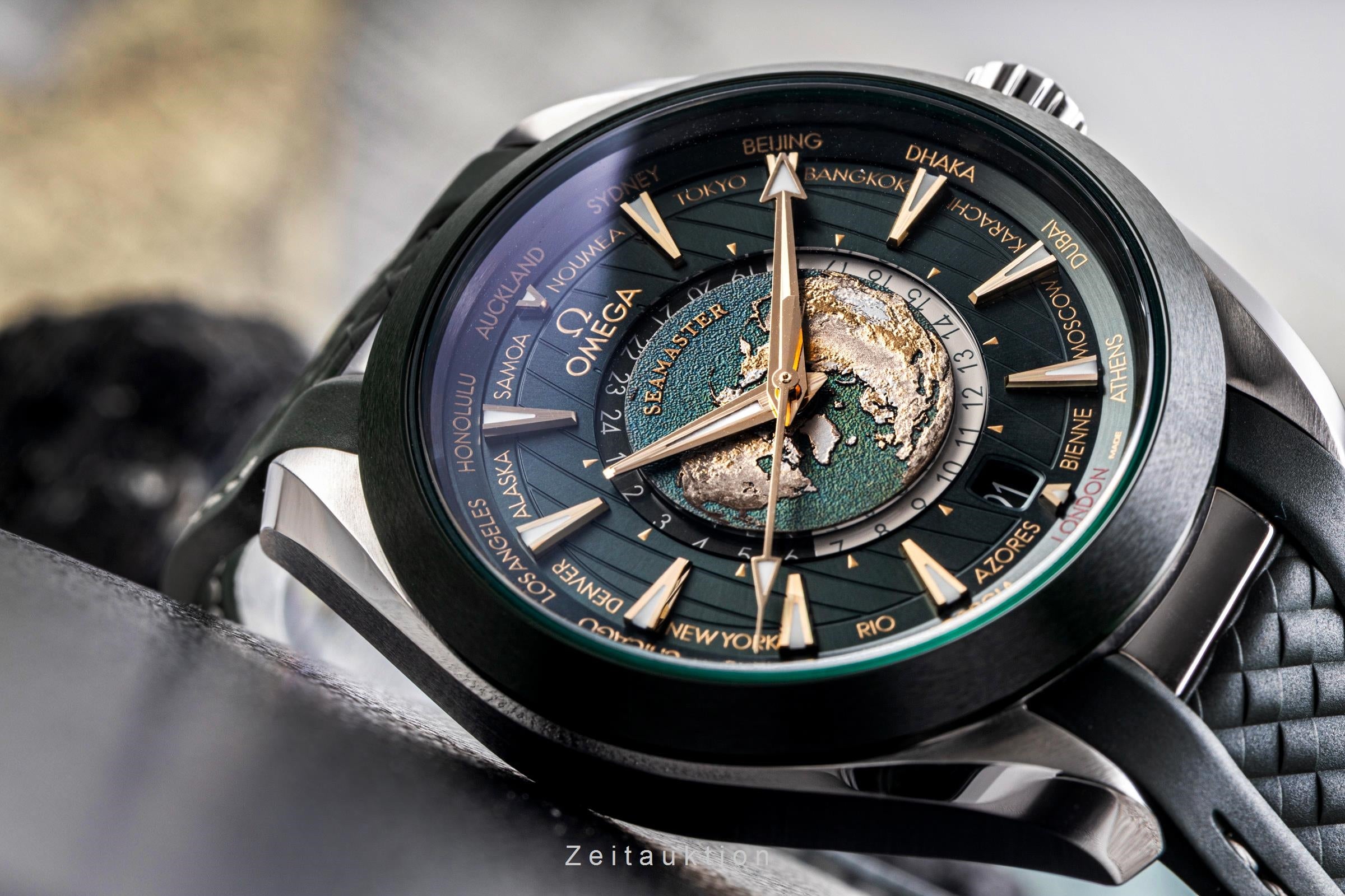 Omega Seamaster steel automatic men's watch 220.32.43.22.10.001 LP: 11700EUR  [2505410]