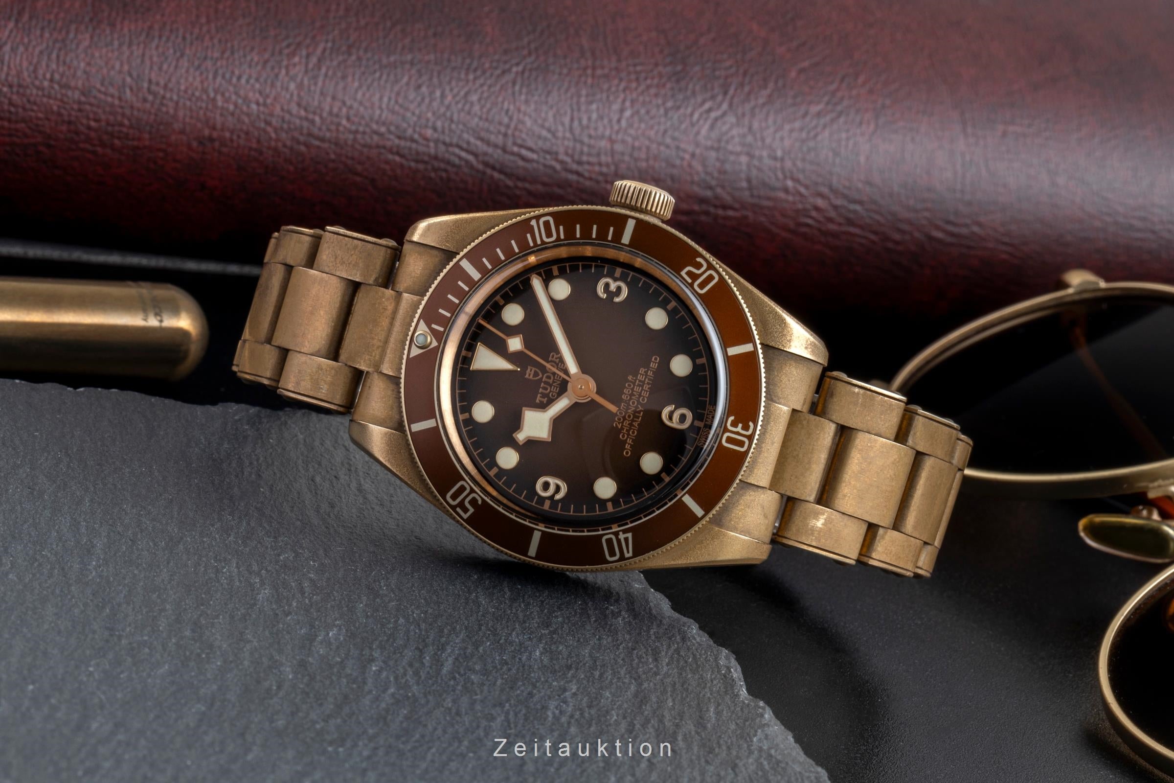 Tudor Black Bay bronze automatic men's watch 79012M  [2505413]