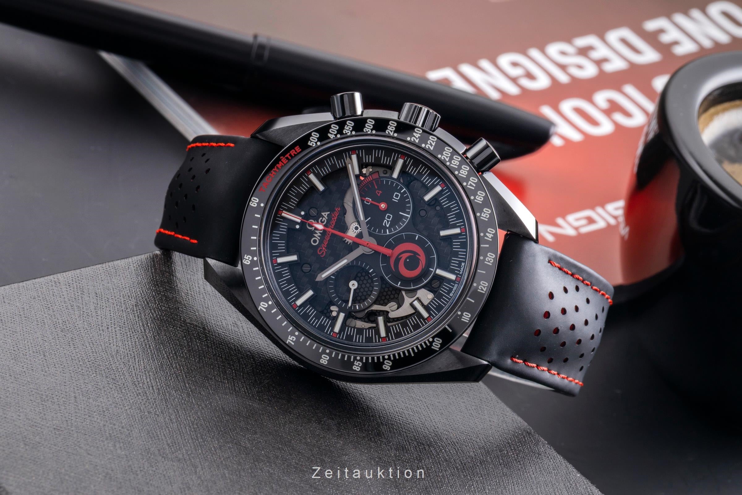 Omega Speedmaster Moonwatch chronograph ceramic manual winding men's watch 311.92.44.30.01.002  [2505503]