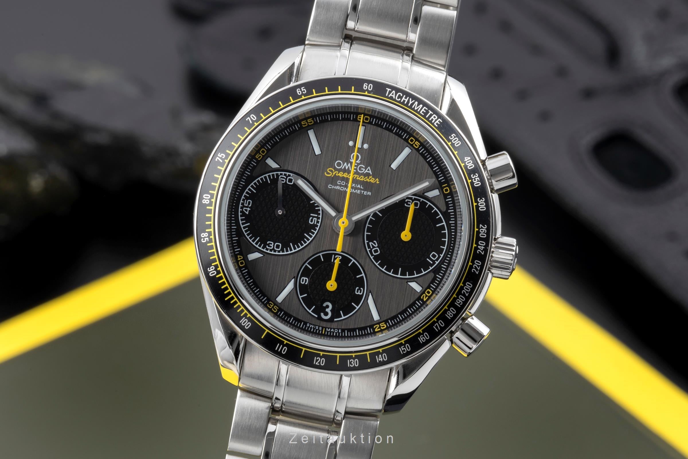 Omega Speedmaster chronograph steel automatic men's watch 326.30.40.50.06.001  [2505514]
