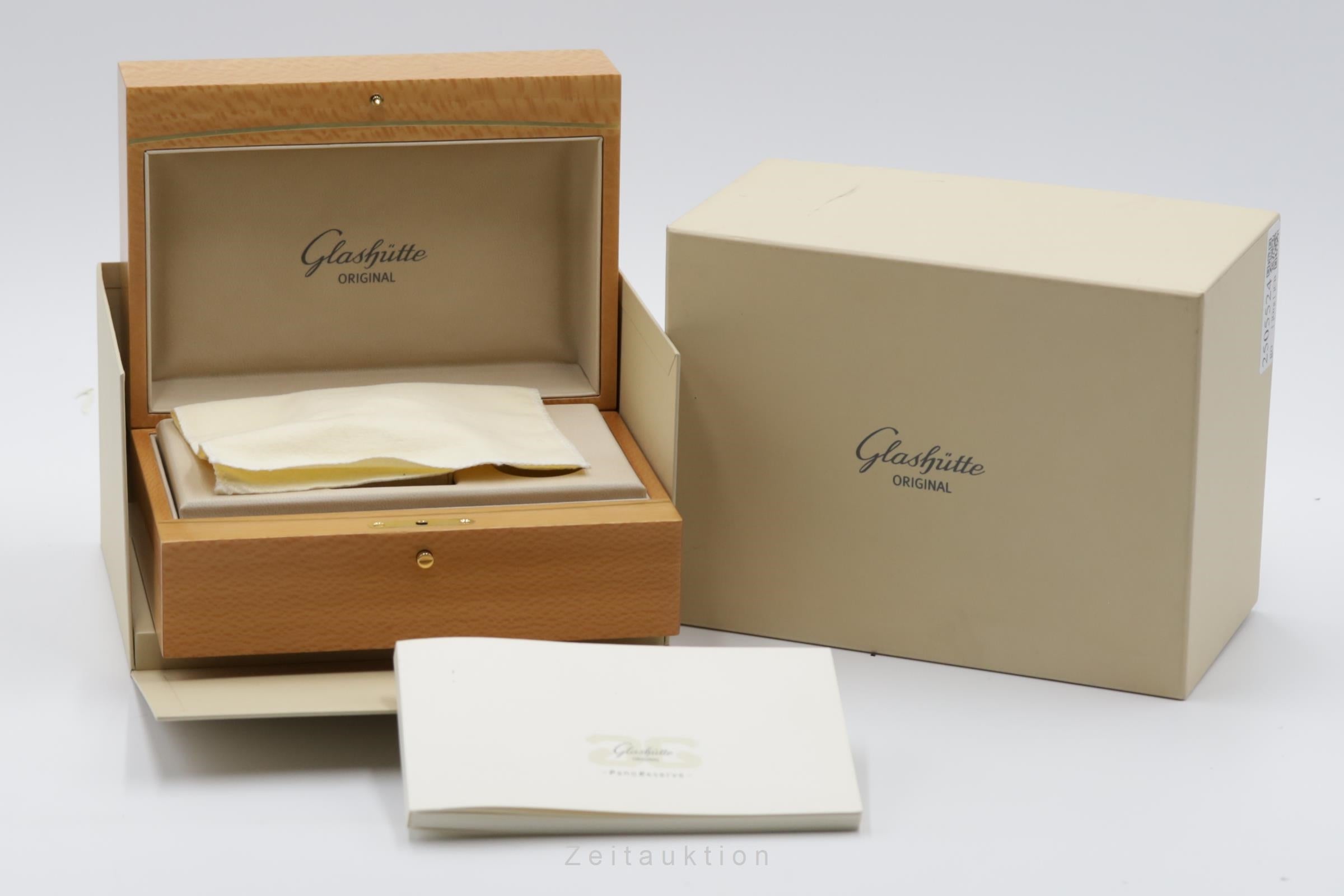 Glashütte PanoReserve steel manual winding men's watch 65-01-02-02-04	  [2505524]