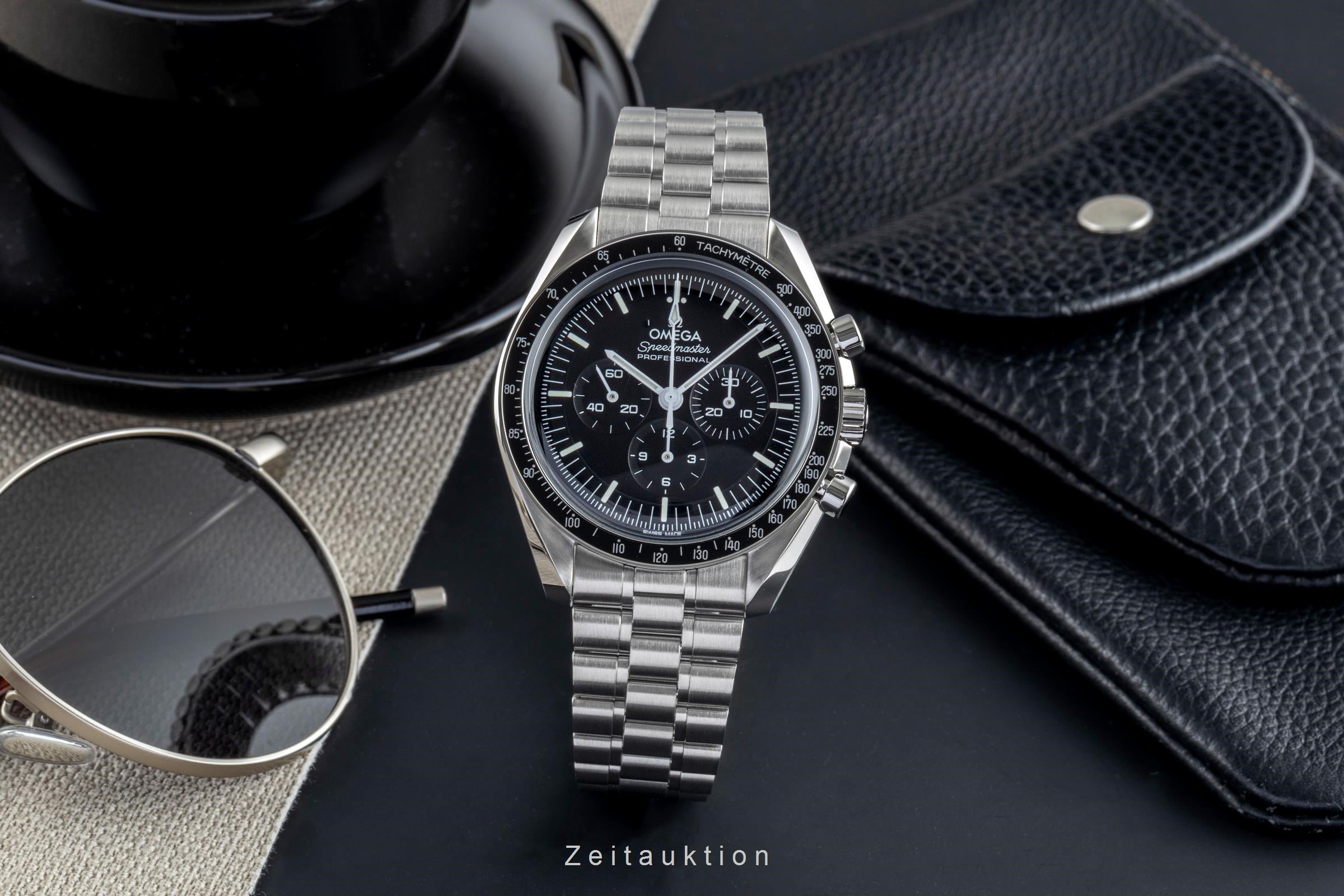 Omega Speedmaster Moonwatch chronograph steel manual winding men's watch 310.30.42.50.01.001 LP: 7600EUR  [2505532]