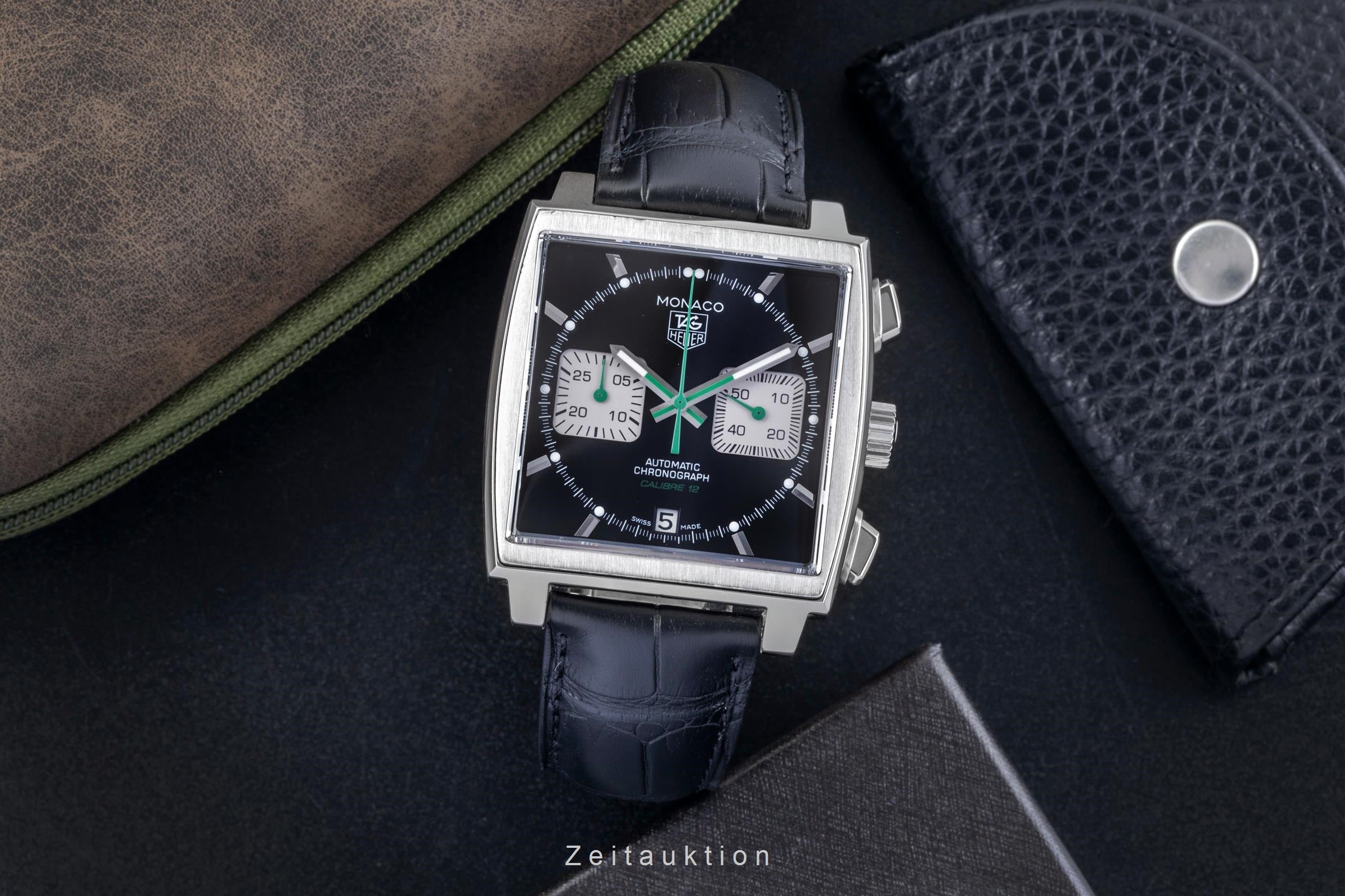 Tag Heuer Monaco chronographe acier automatique montre pour hommes CAW2117  [2505559]