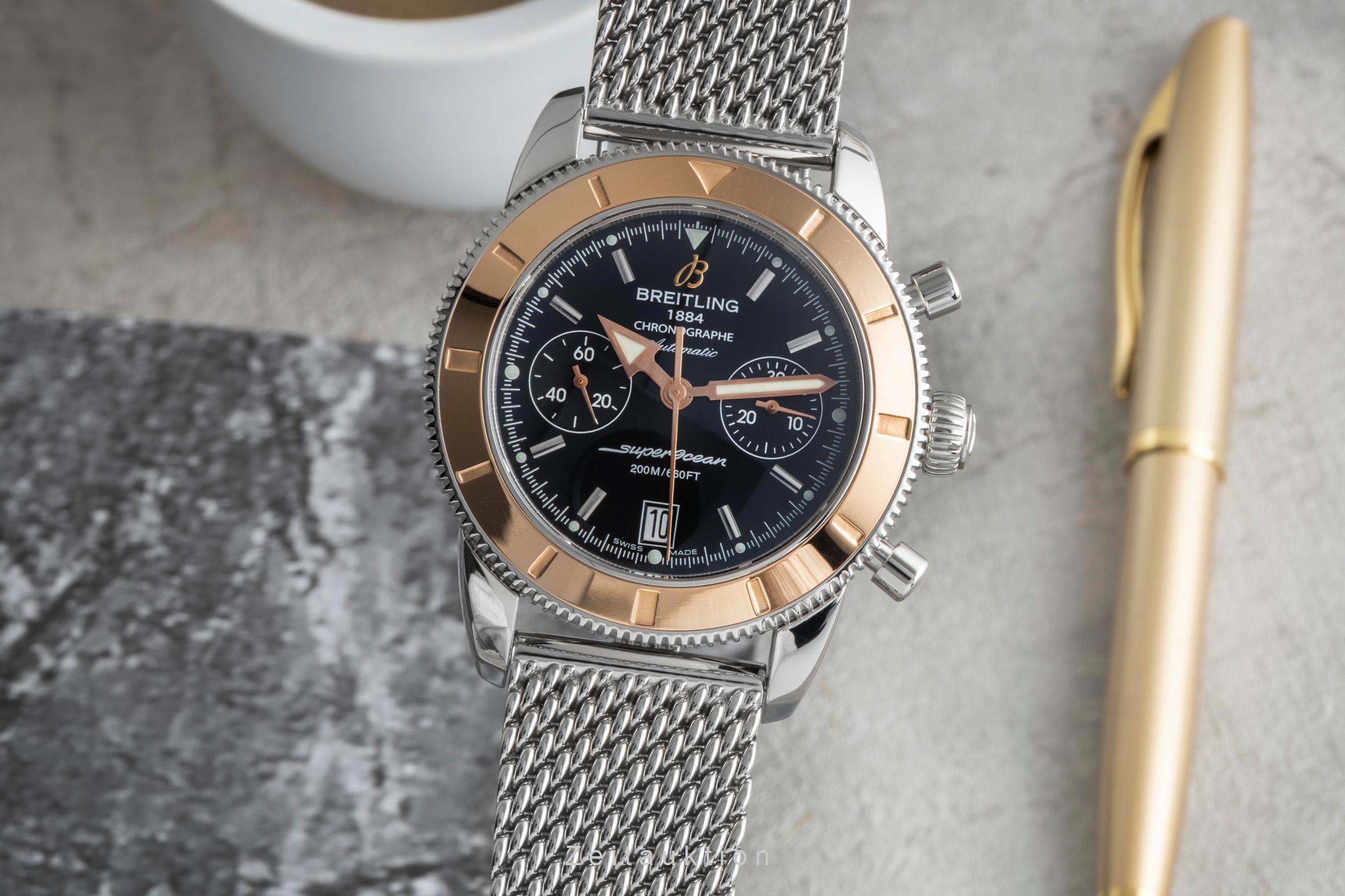 Breitling Superocean Chronograph chronographe acier / or  automatique montre pour hommes U23370  [2505602]