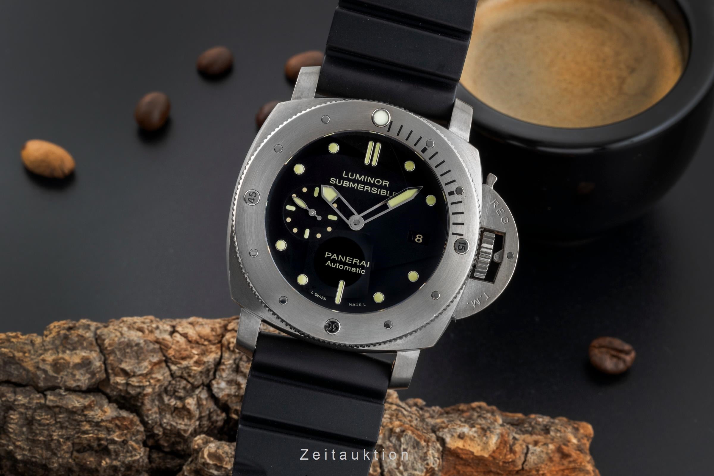 Panerai Submersible titanio automatismo orologio da uomo PAM00305 LP: 10900EUR  [2505611]