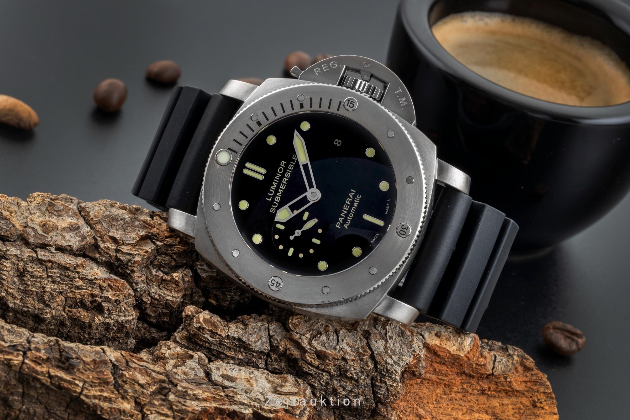 Panerai Submersible titanio automatismo orologio da uomo PAM00305 LP: 10900EUR  [2505611]