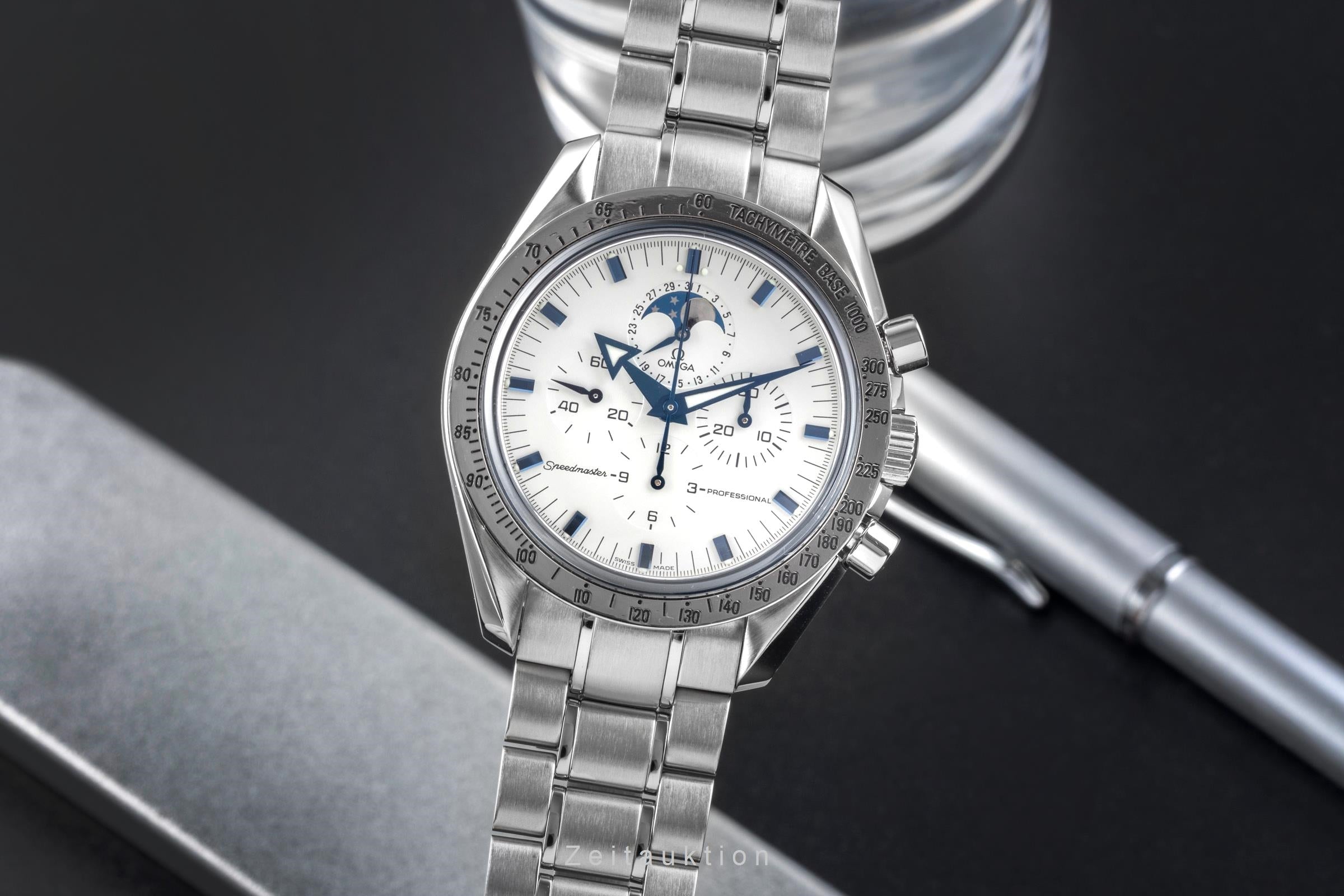 Omega Speedmaster chronograph steel manual winding men's watch 3575.20.00  [2505632]