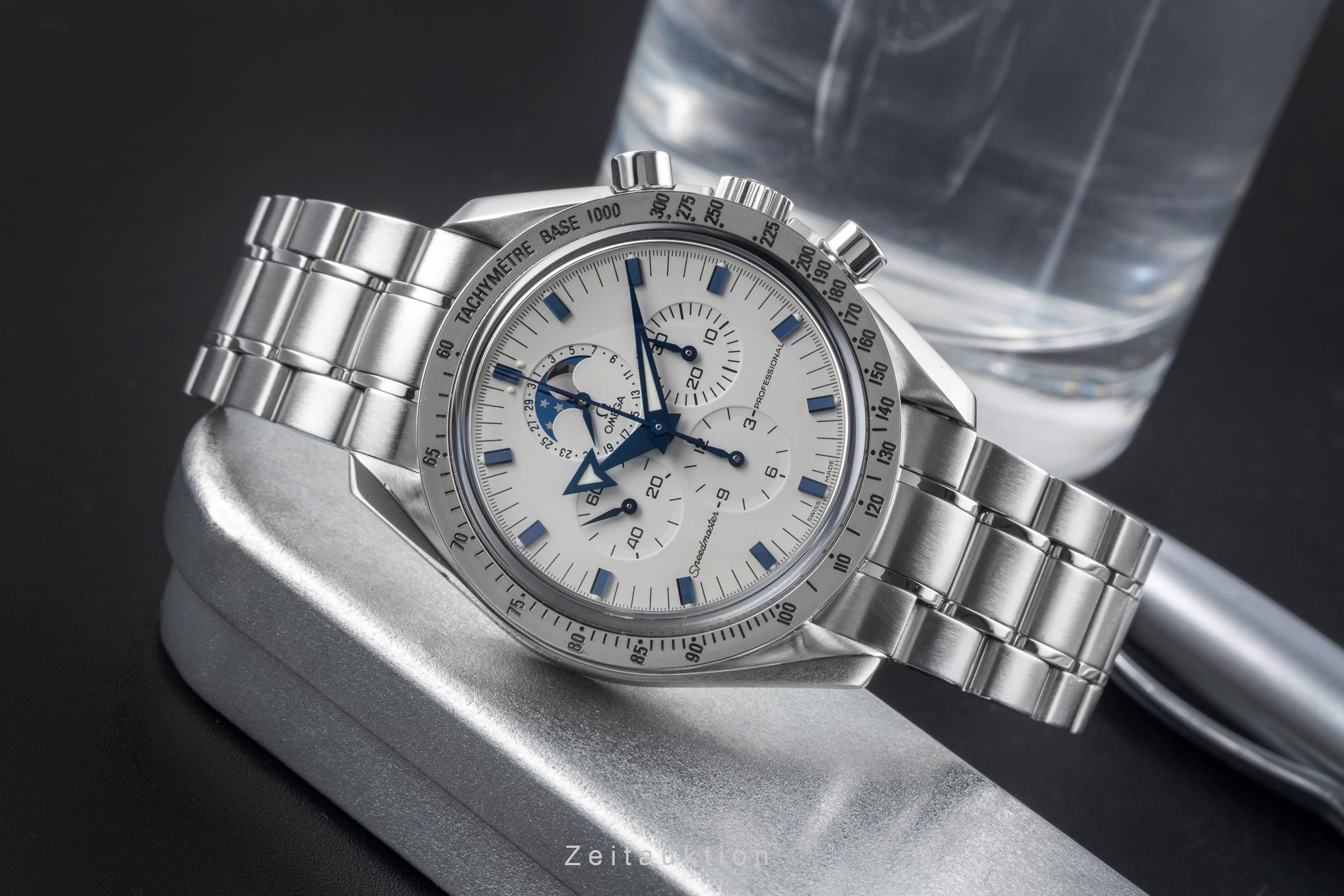 Omega Speedmaster chronograph steel manual winding men's watch 3575.20.00  [2505632]