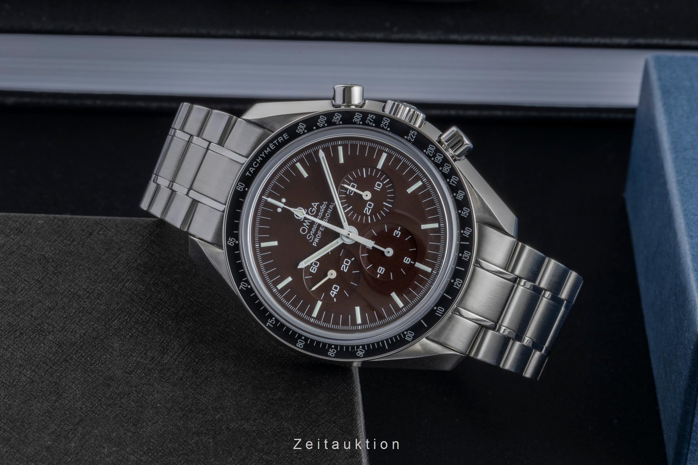 Omega Speedmaster Moonwatch chronographe acier à remontage manuel montre pour hommes 311.30.42.30.13.001 LP: 8300EUR  [2505633]