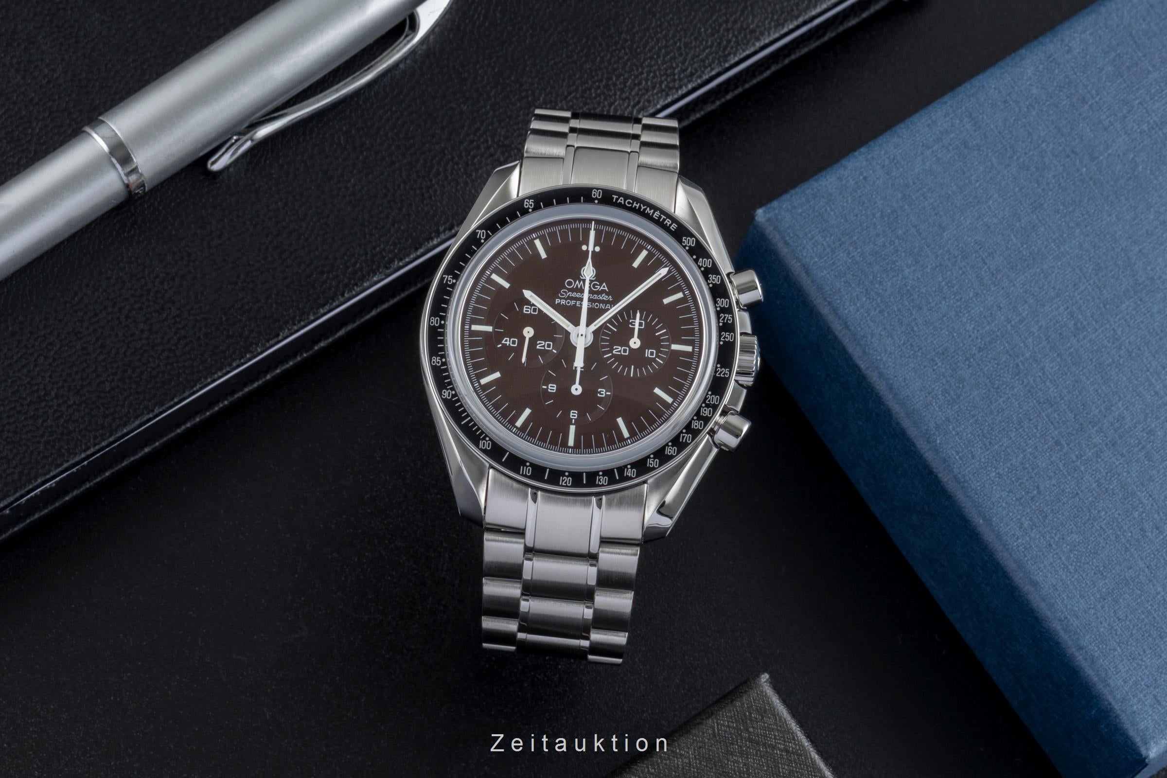 Omega Speedmaster Moonwatch chronographe acier à remontage manuel montre pour hommes 311.30.42.30.13.001 LP: 8300EUR  [2505633]