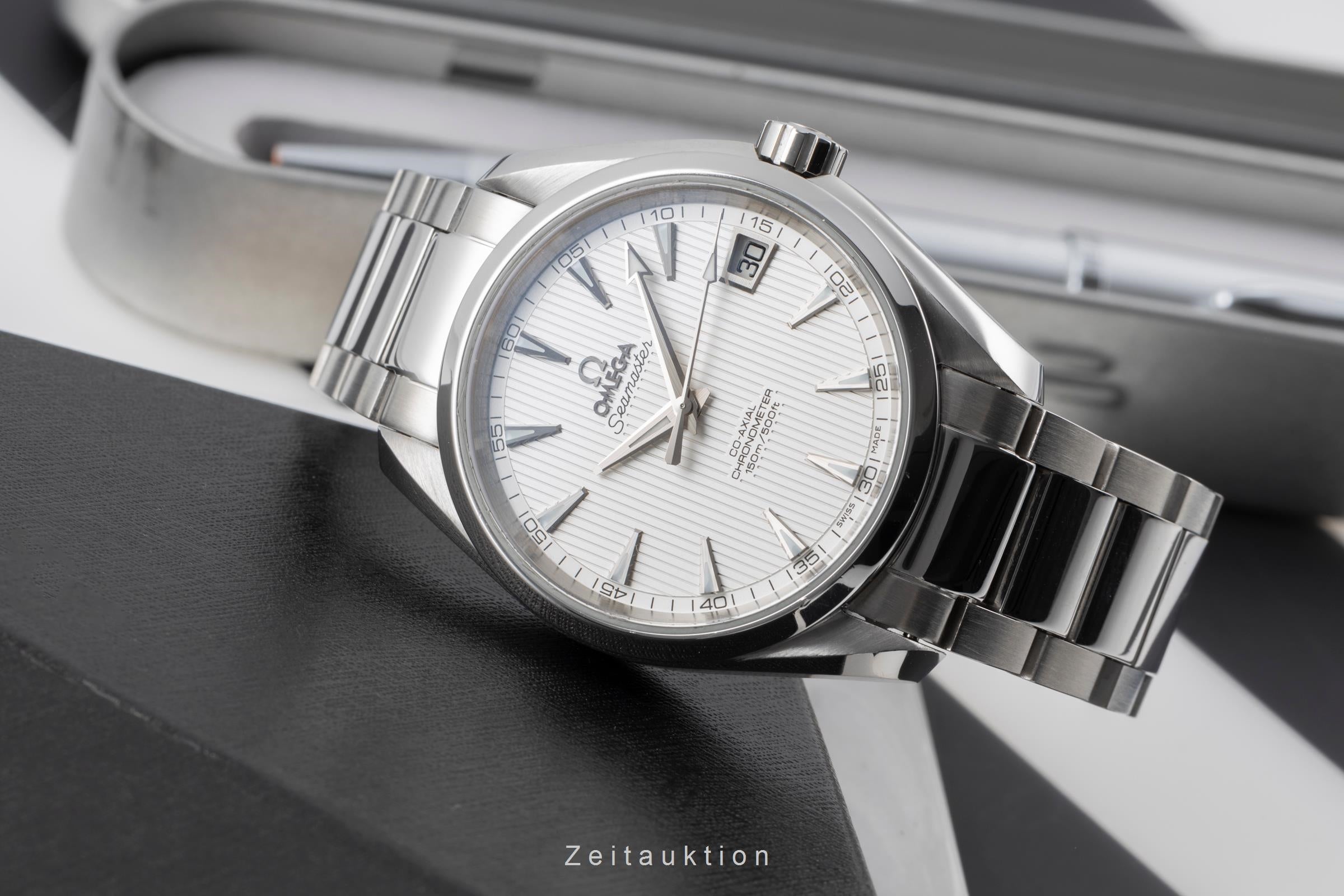 Omega Seamaster acier automatique montre pour hommes 231.13.39.21.02.001  [2505654]