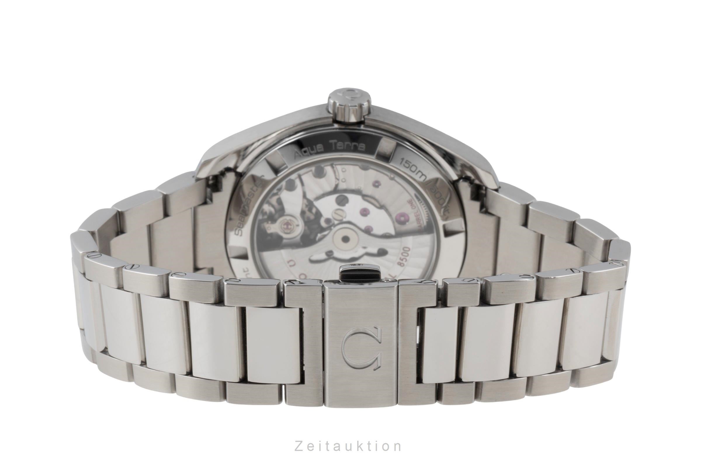 Omega Seamaster acier automatique montre pour hommes 231.13.39.21.02.001  [2505654]