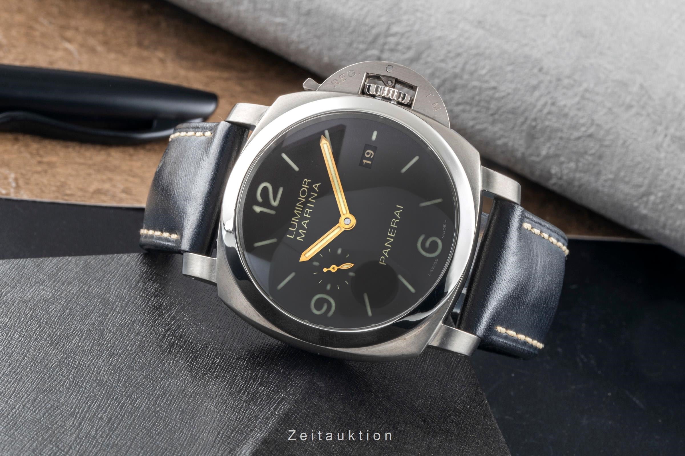 Panerai Luminor Marina titanium automatic men's watch PAM00351  [2505677]