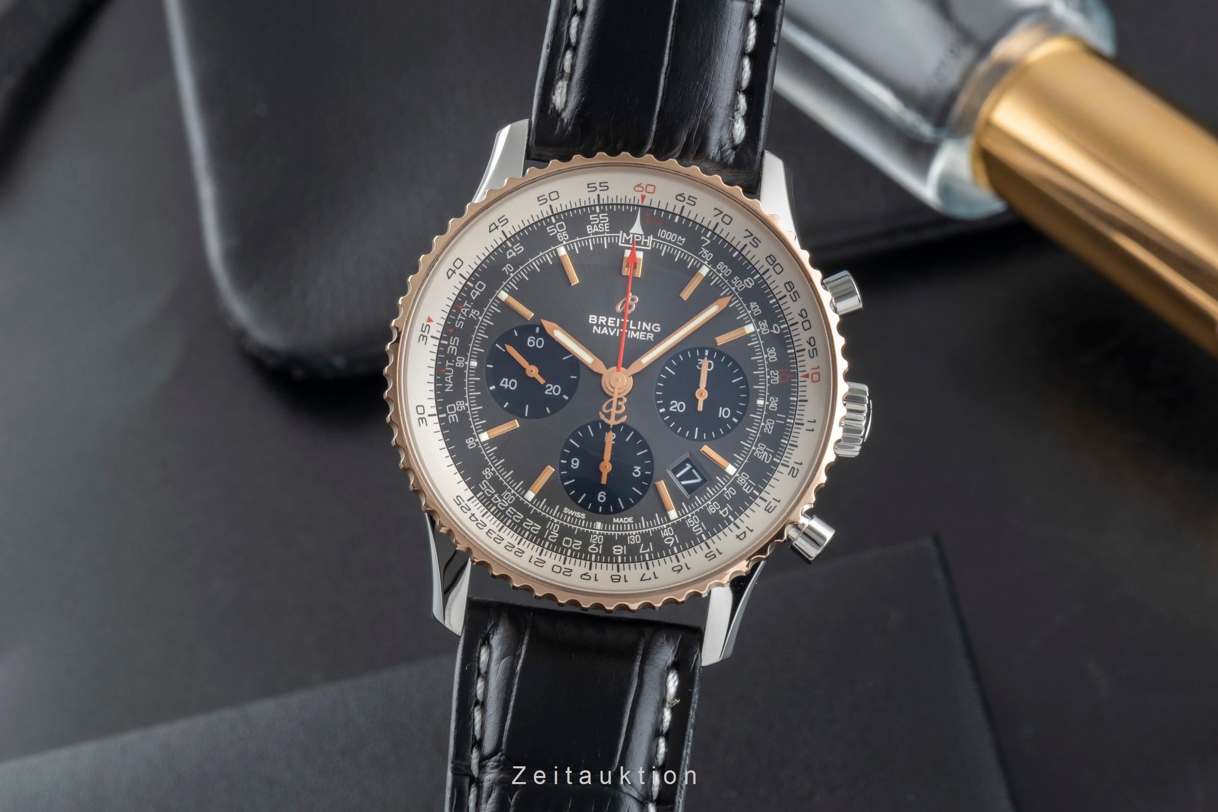 Breitling Navitimer 01 Chronograph 43 Stahl Gold Ref UB0121211F1P1 NP: 10500,- € [2505728]