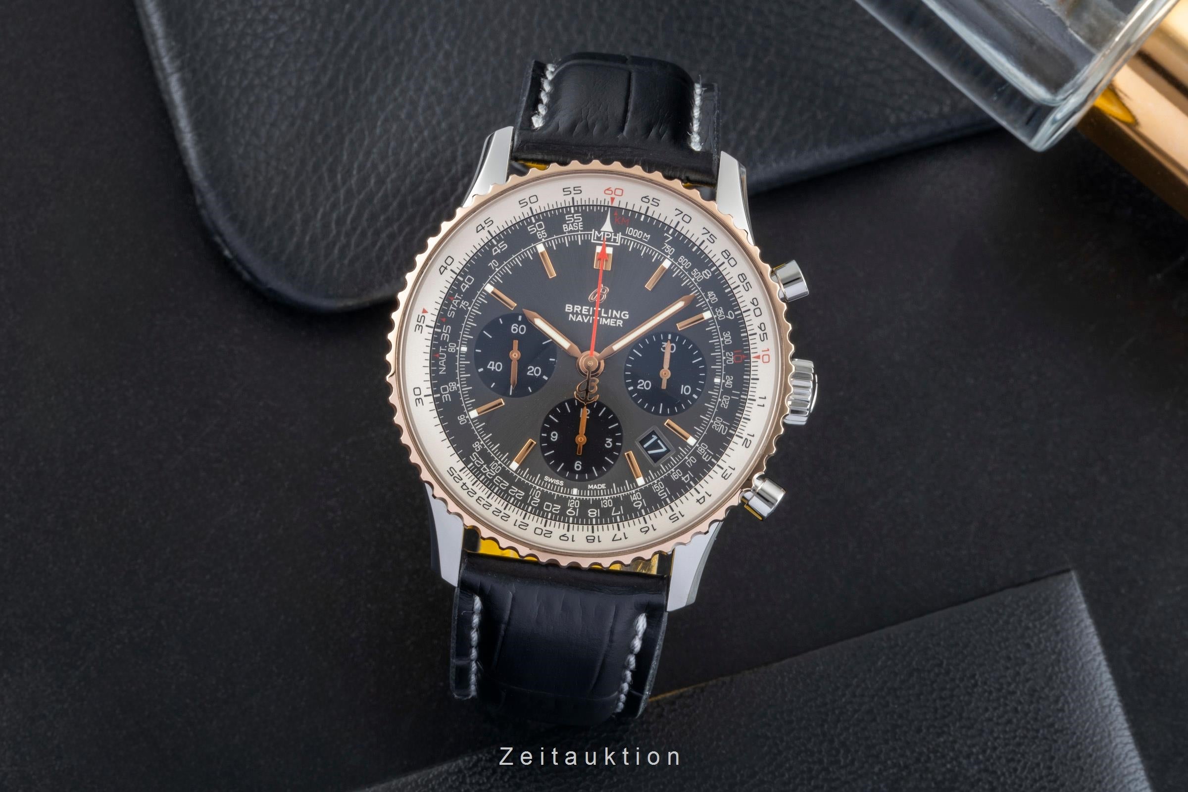Breitling Navitimer 01 Chronograph 43 Stahl Gold Ref UB0121211F1P1 NP: 10500,- € [2505728]