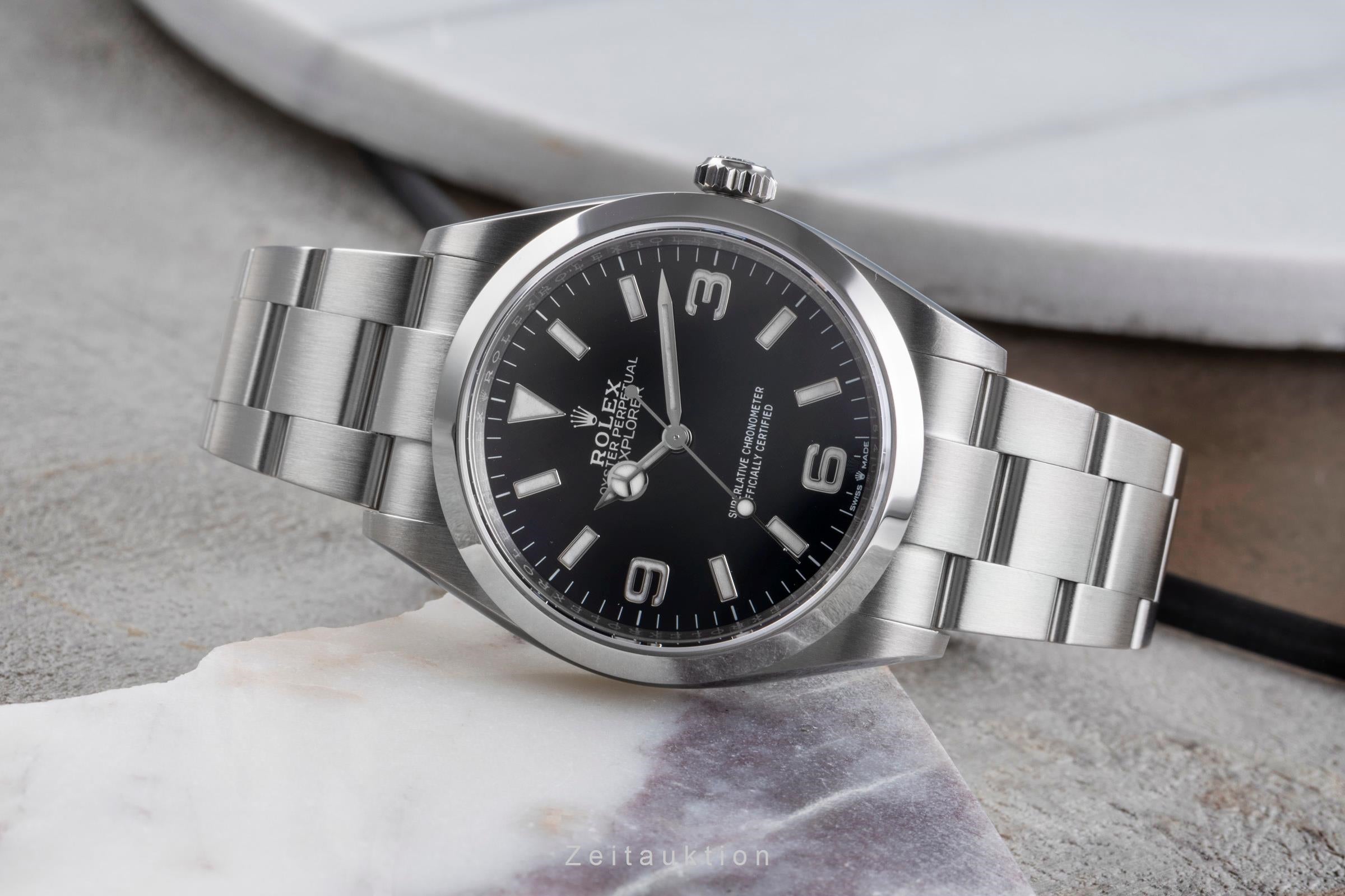 Rolex Explorer steel automatic Kal. 3230 Ref. 124270 | 2505736