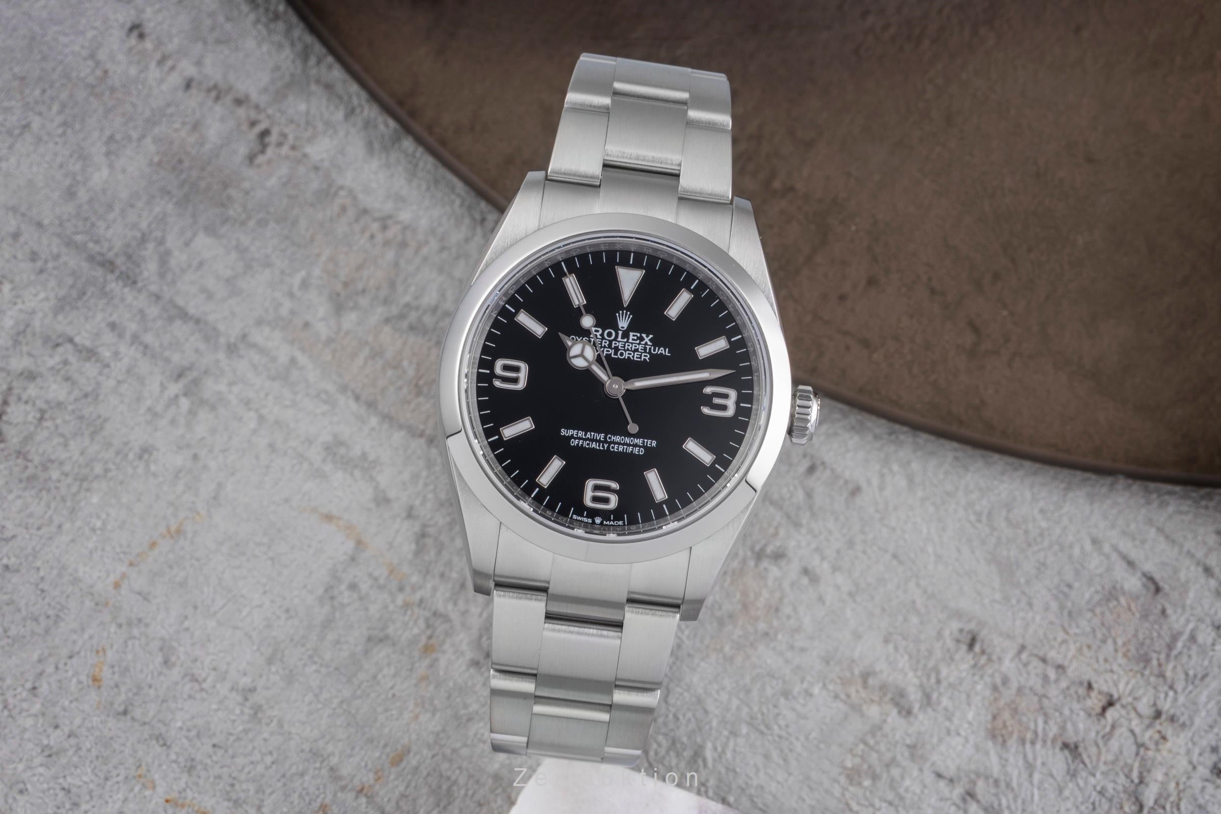 Rolex Explorer steel automatic men's watch 124270  [2505736]