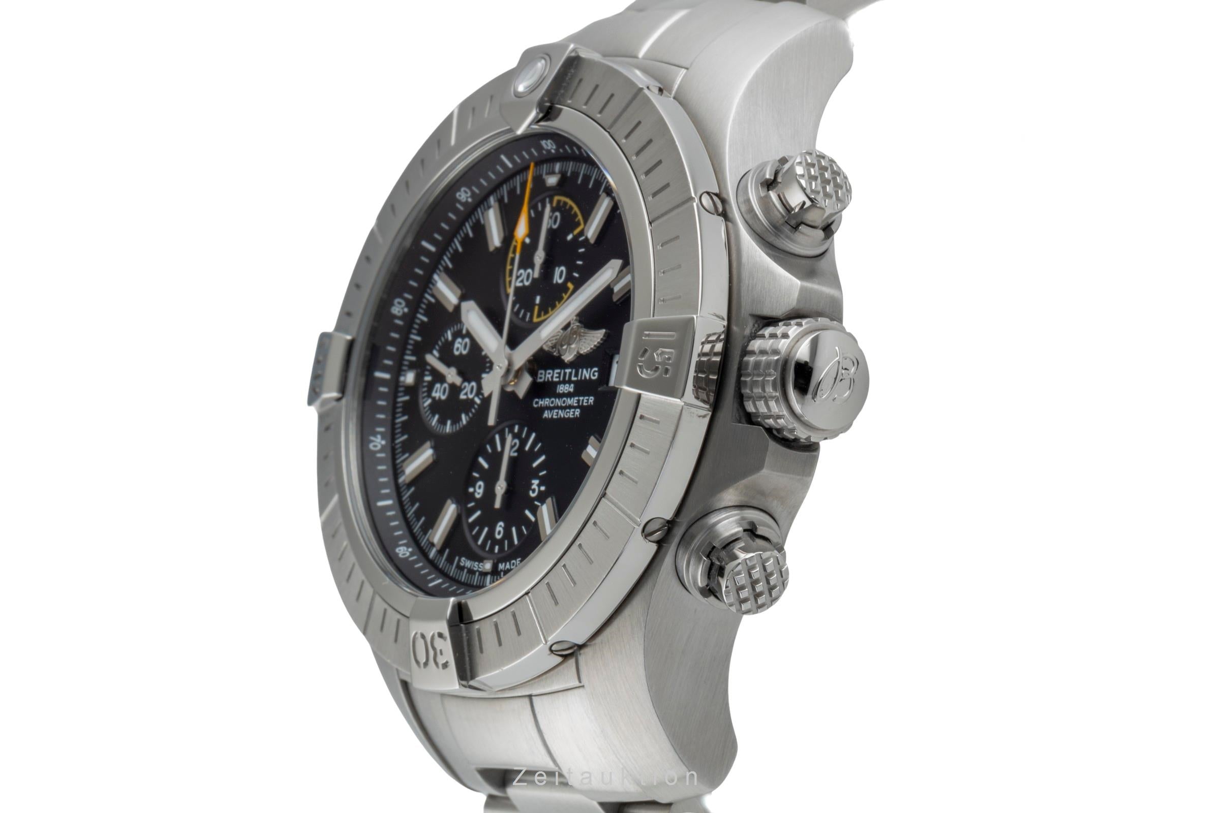 Breitling Avenger chronographe acier automatique montre pour hommes A13317  [2505744]