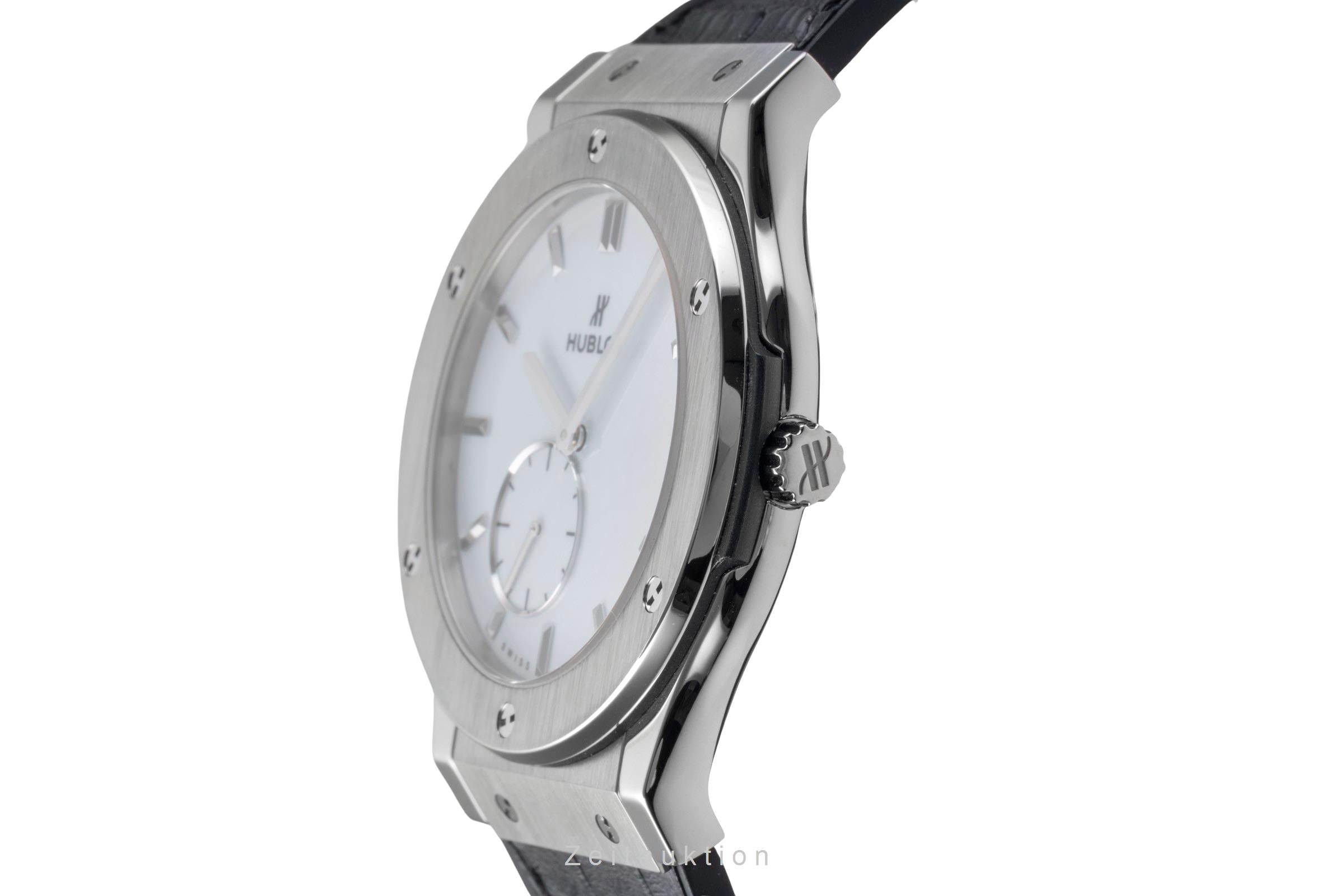 Hublot Classic Fusion titane  à remontage manuel montre pour hommes 515.NX.2210.LR  [2505785]