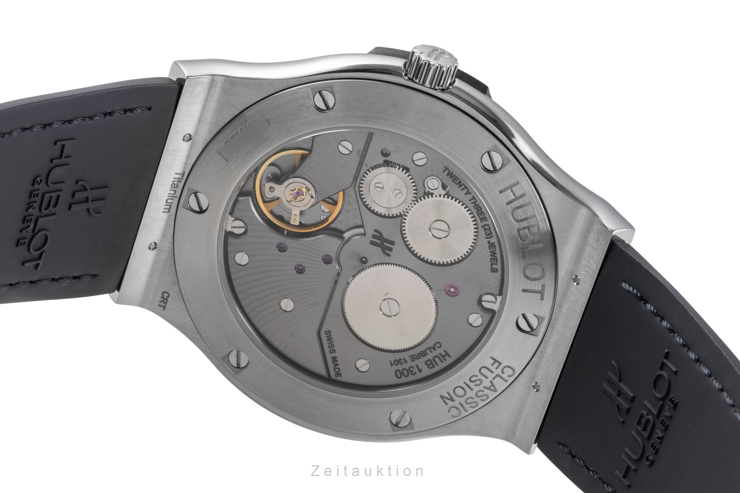 Hublot Classic Fusion titane  à remontage manuel montre pour hommes 515.NX.2210.LR  [2505785]