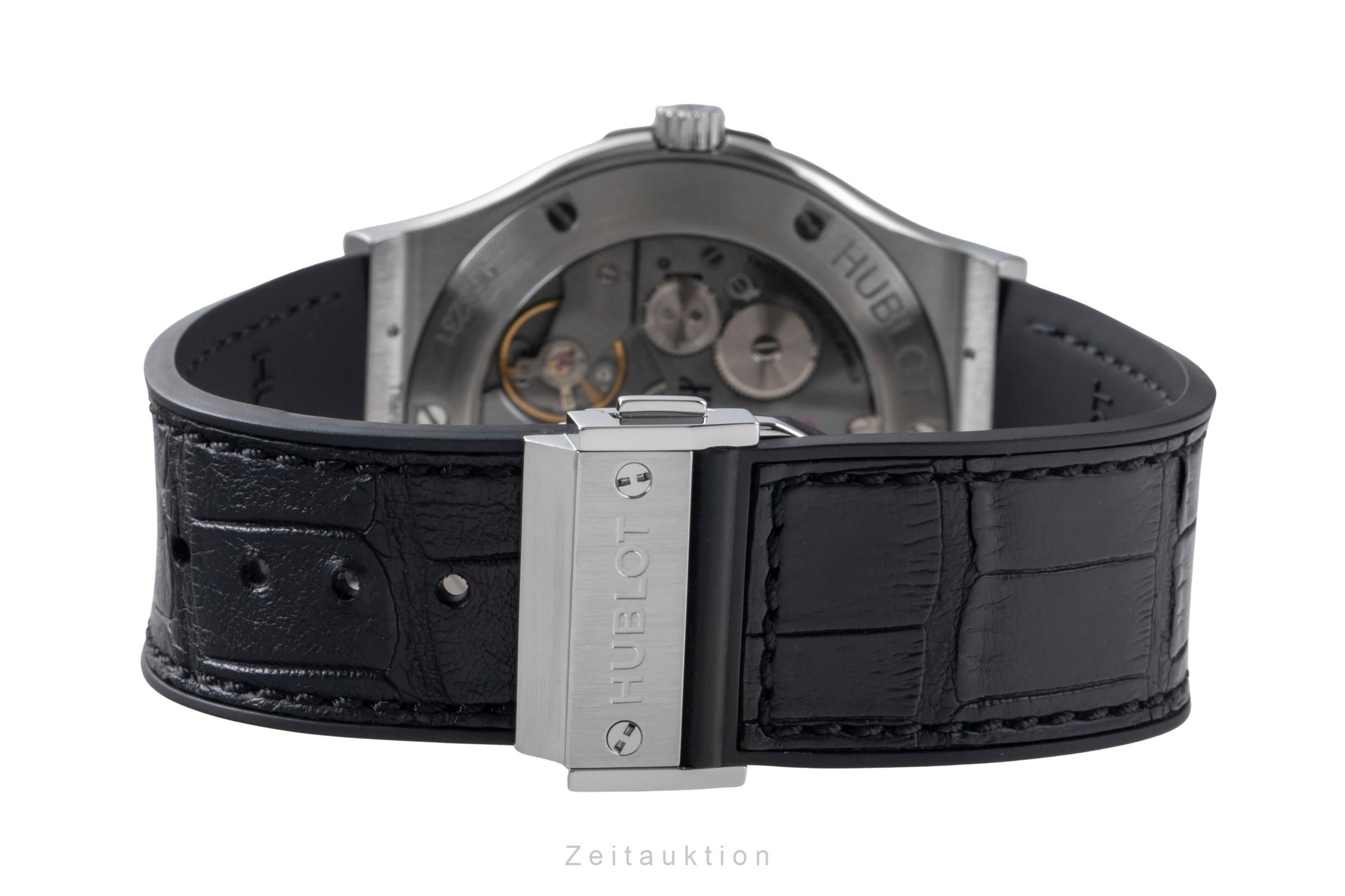 Hublot Classic Fusion titane  à remontage manuel montre pour hommes 515.NX.2210.LR  [2505785]