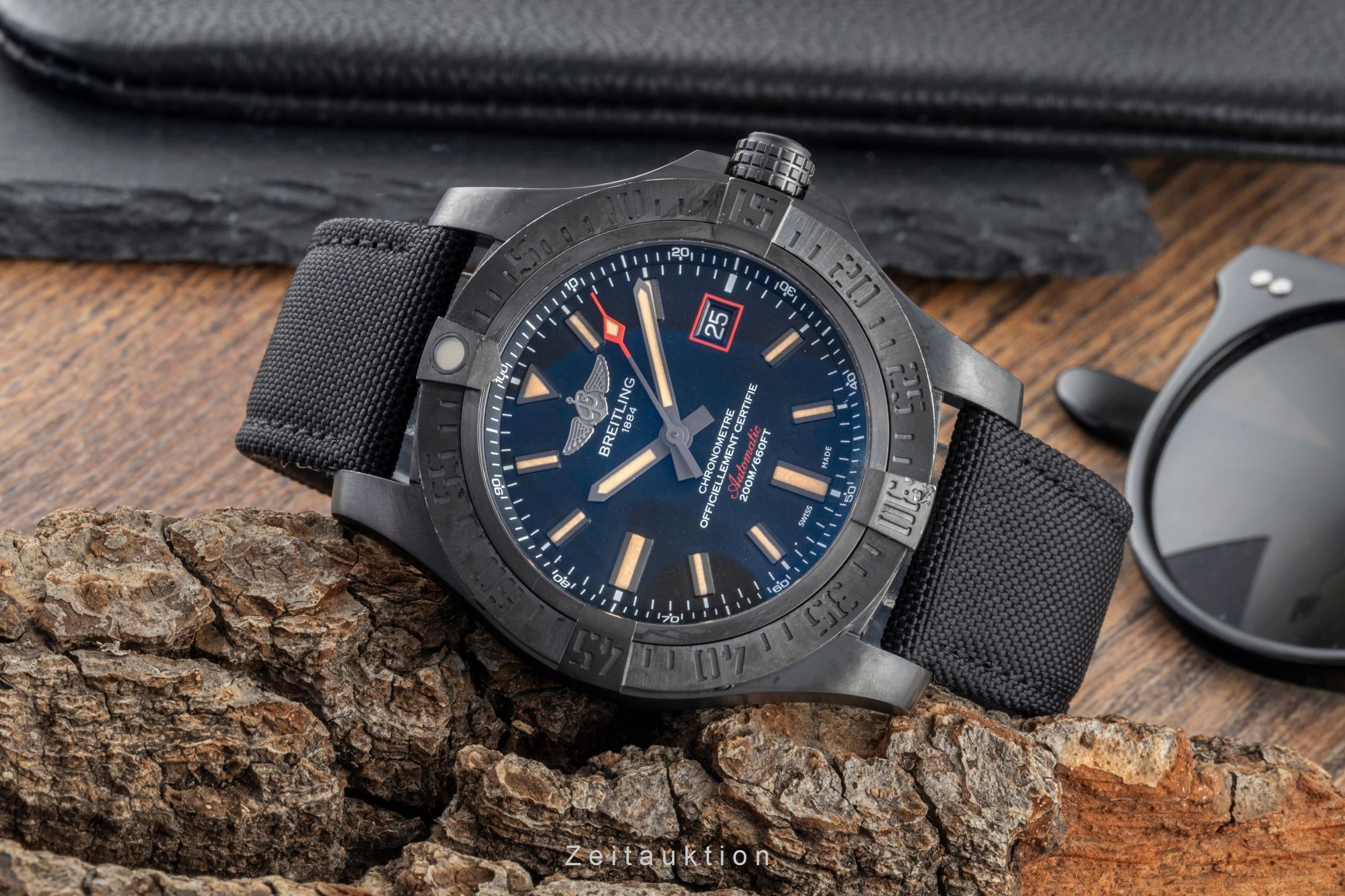 Breitling Avenger Blackbird 44 titanium automatic men's watch V17311  [2505795]