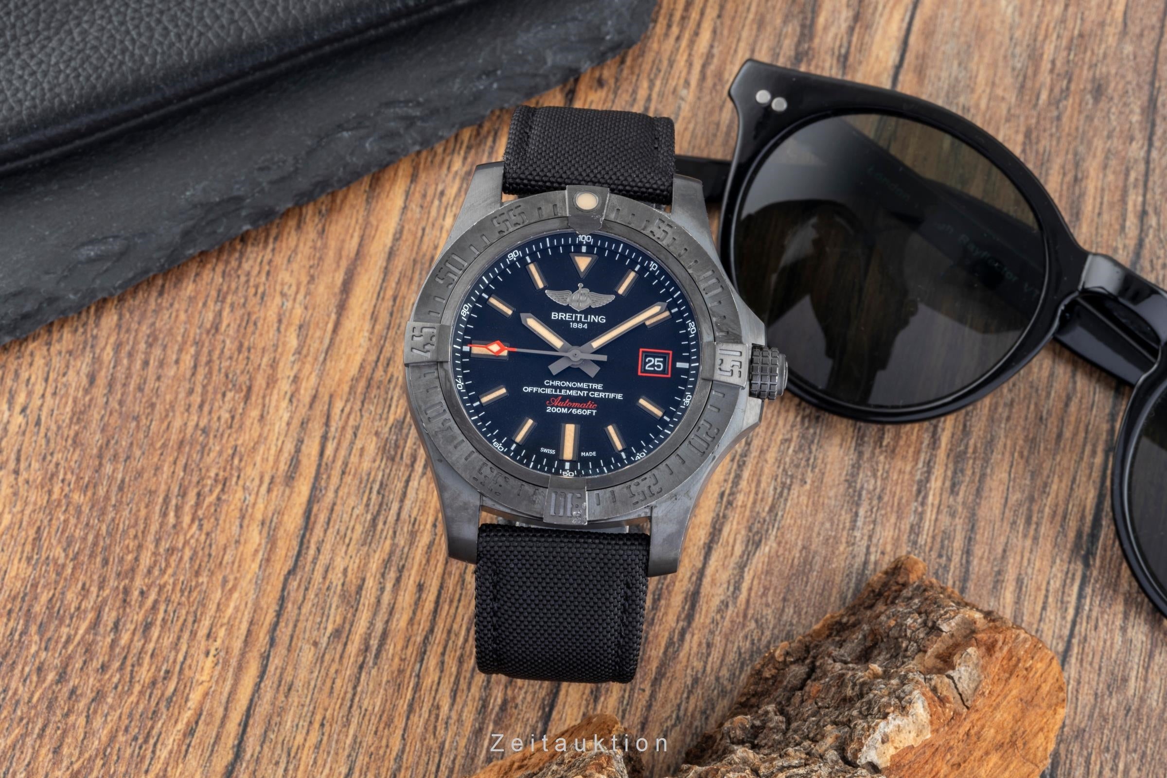 Breitling Avenger Blackbird 44 titanium automatic men's watch V17311  [2505795]