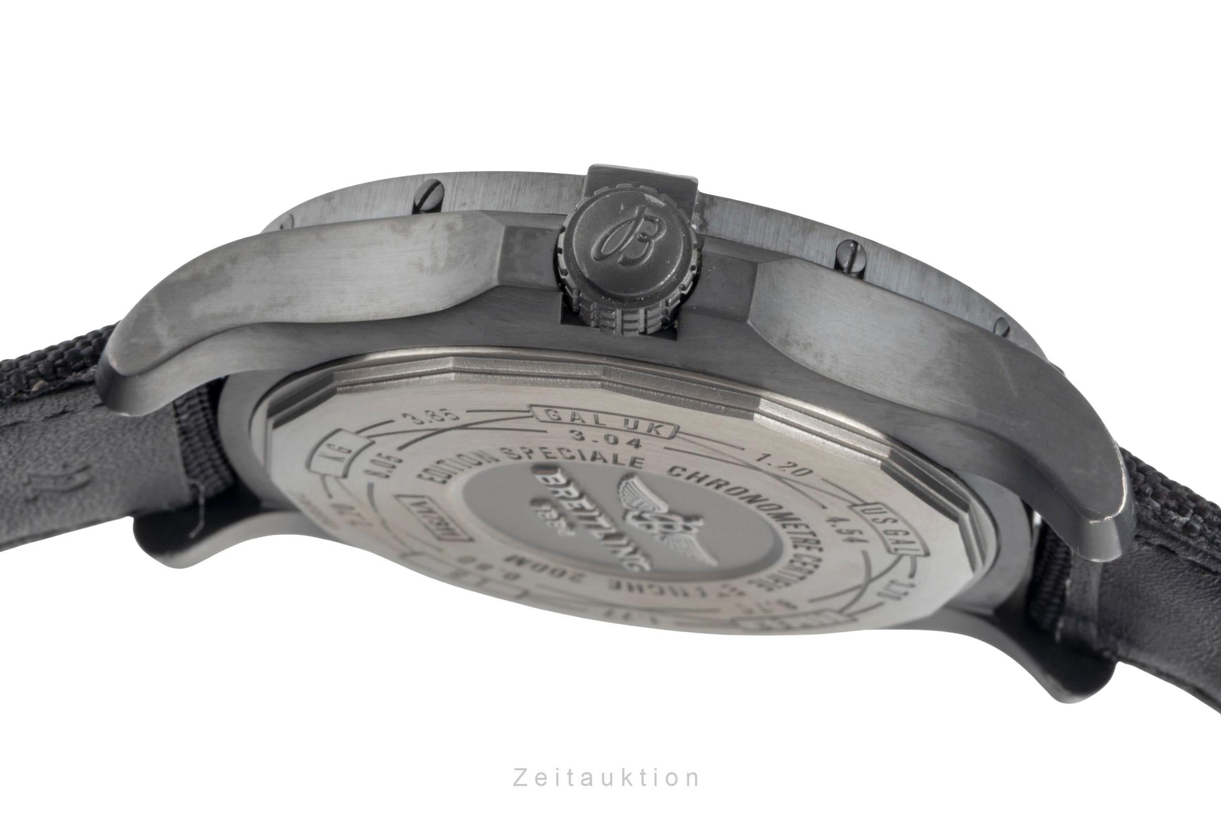 Breitling Avenger Blackbird 44 titanium automatic men's watch V17311  [2505795]