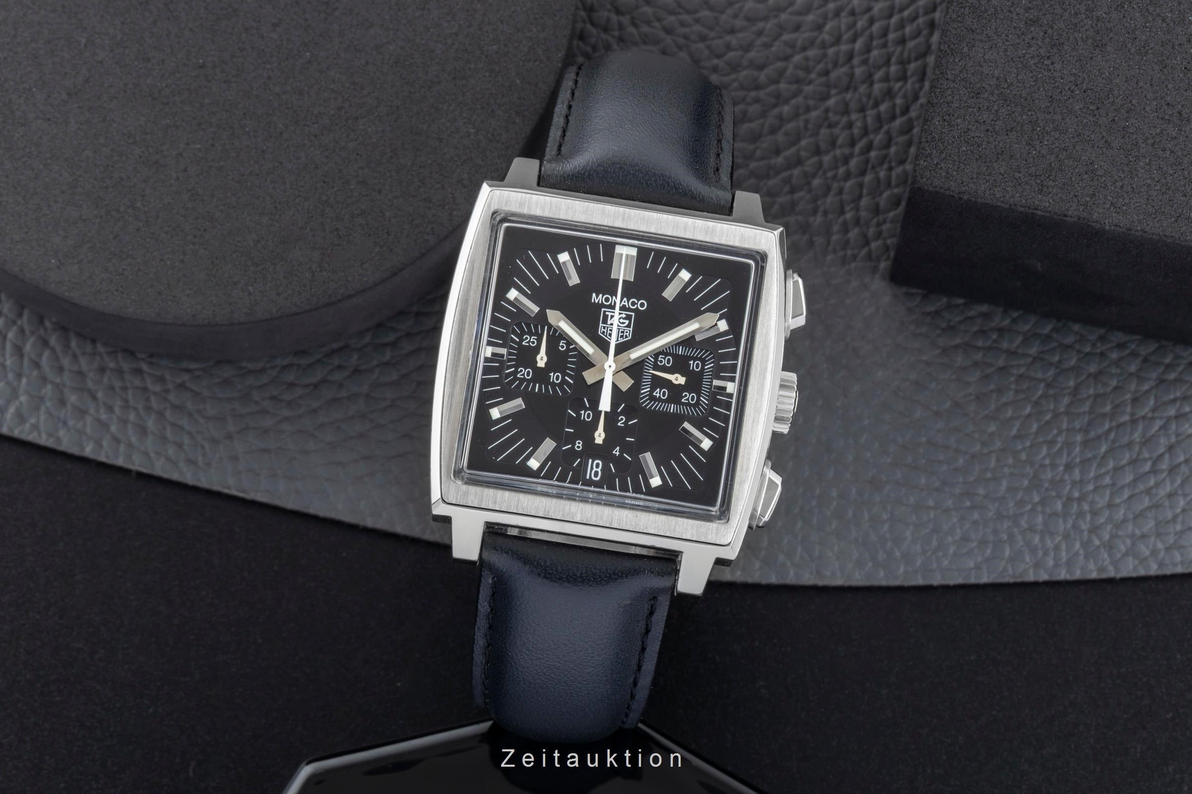 Tag Heuer Monaco Chronograph Stahl Automatik Herrenuhr CW2111-0 VP: 6850,- € [2505838]