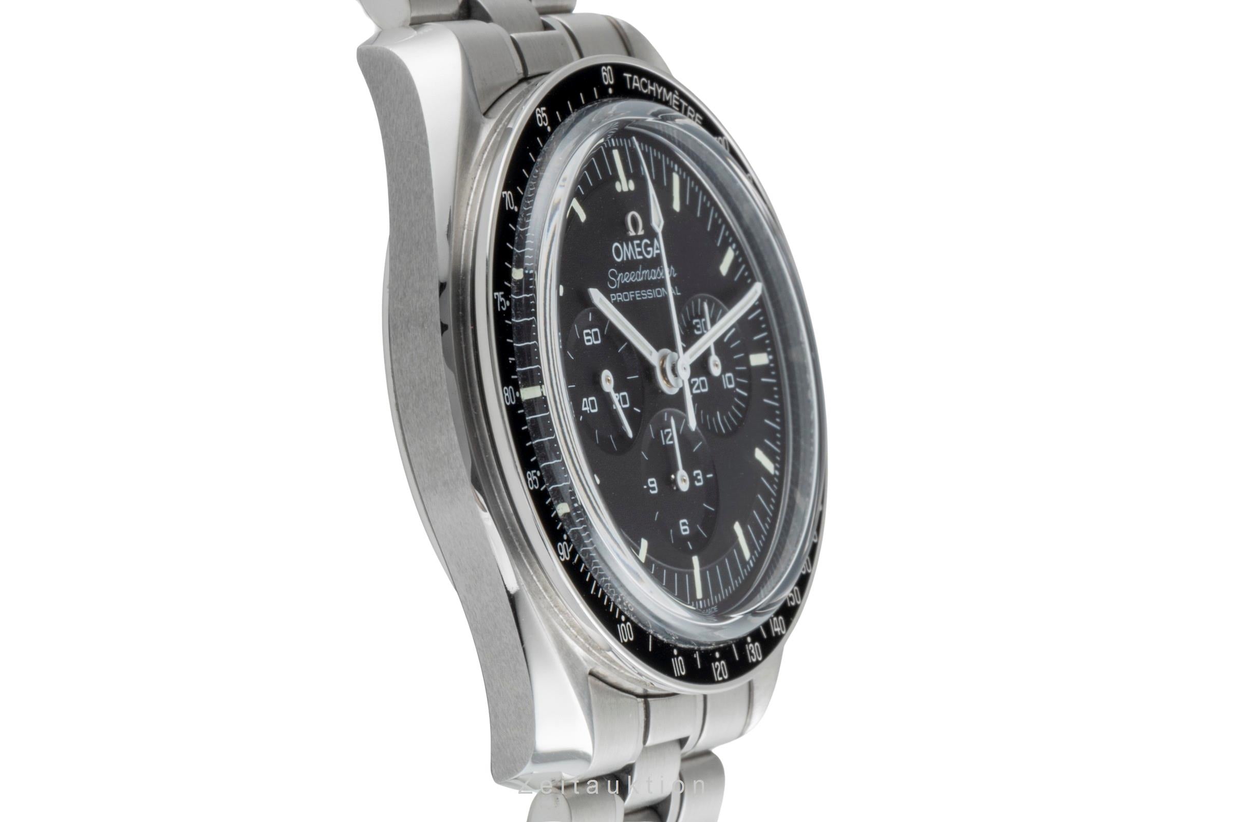 Omega Speedmaster Moonwatch chronograph steel manual winding men's watch 310.30.42.50.01.002 LP: 8700EUR  [2505839]