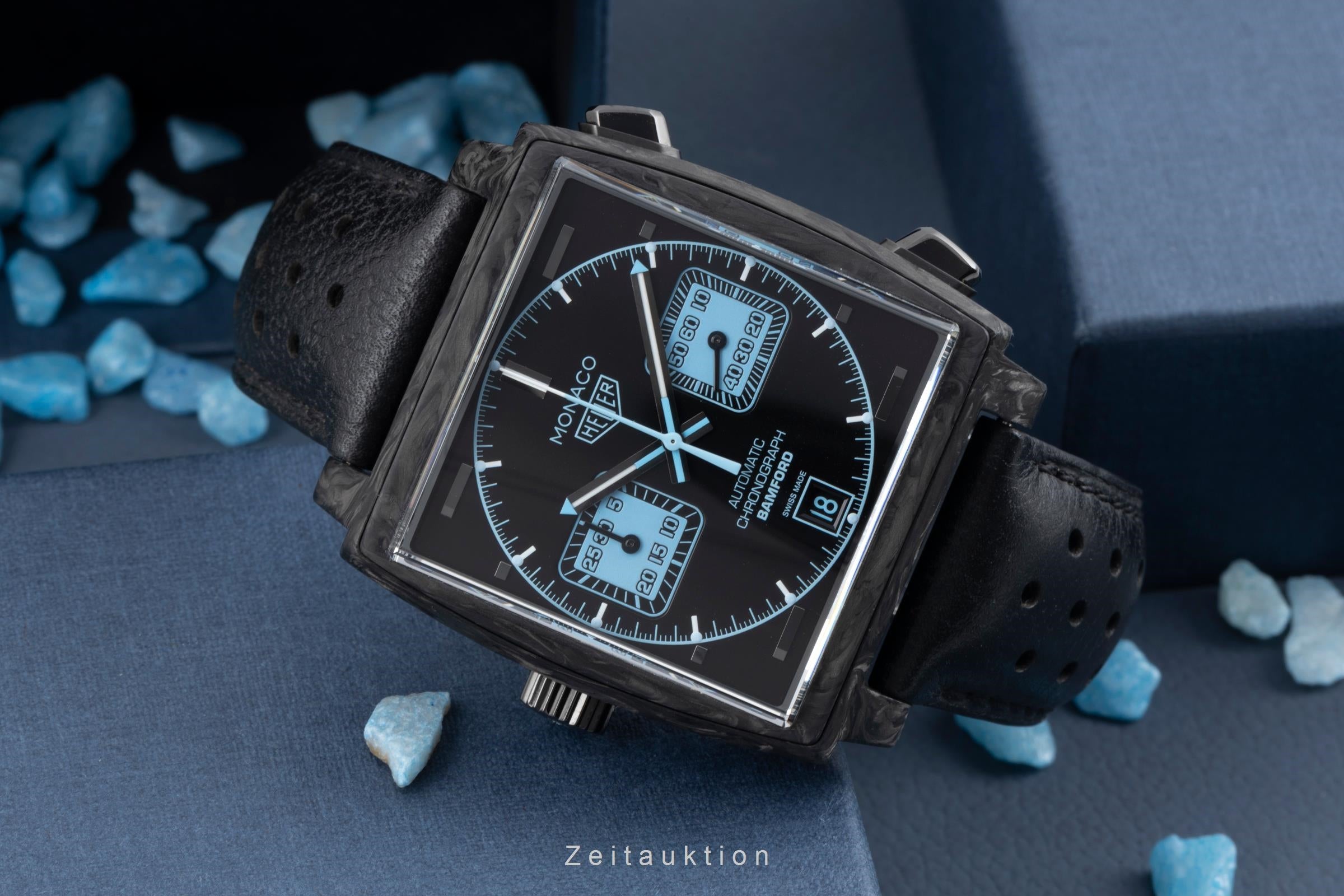 Tag Heuer Monaco chronograph carbon automatic Kal. 11 Ref. CAW2190