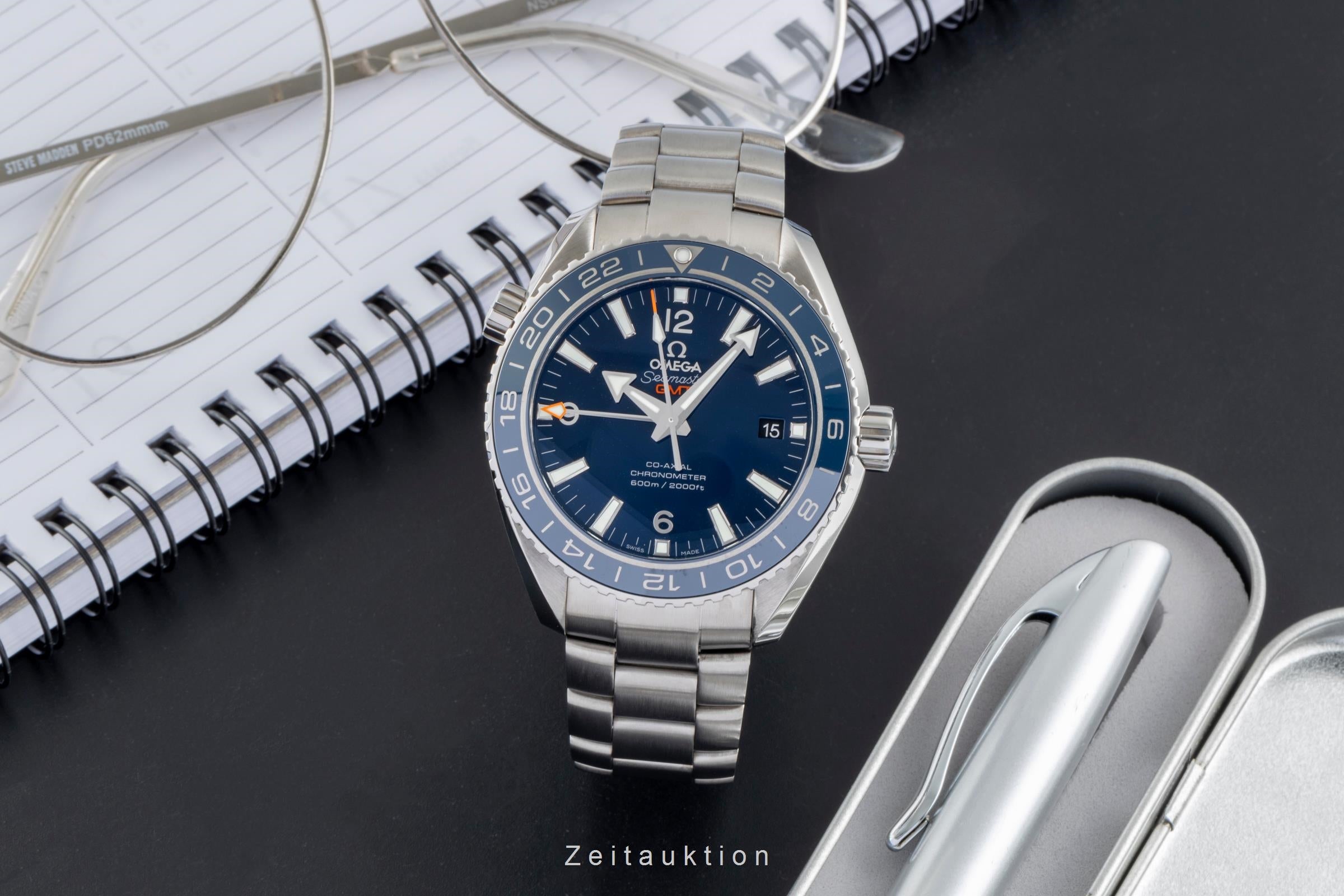 Omega Seamaster titane  automatique montre pour hommes 232.90.44.22.03.001 LP: 9500EUR  [2505883]