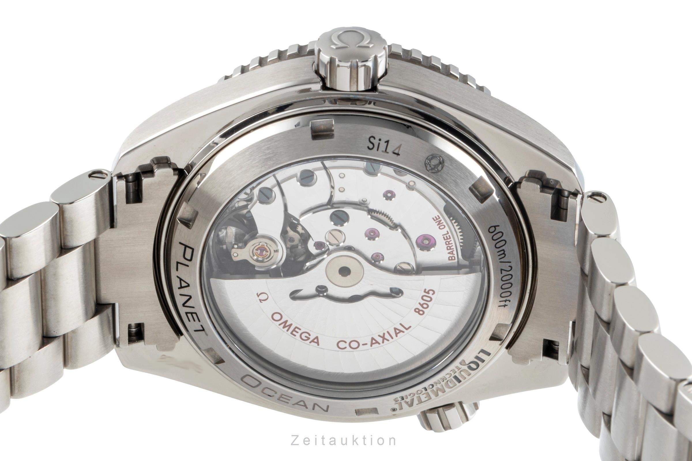 Omega Seamaster titane  automatique montre pour hommes 232.90.44.22.03.001 LP: 9500EUR  [2505883]