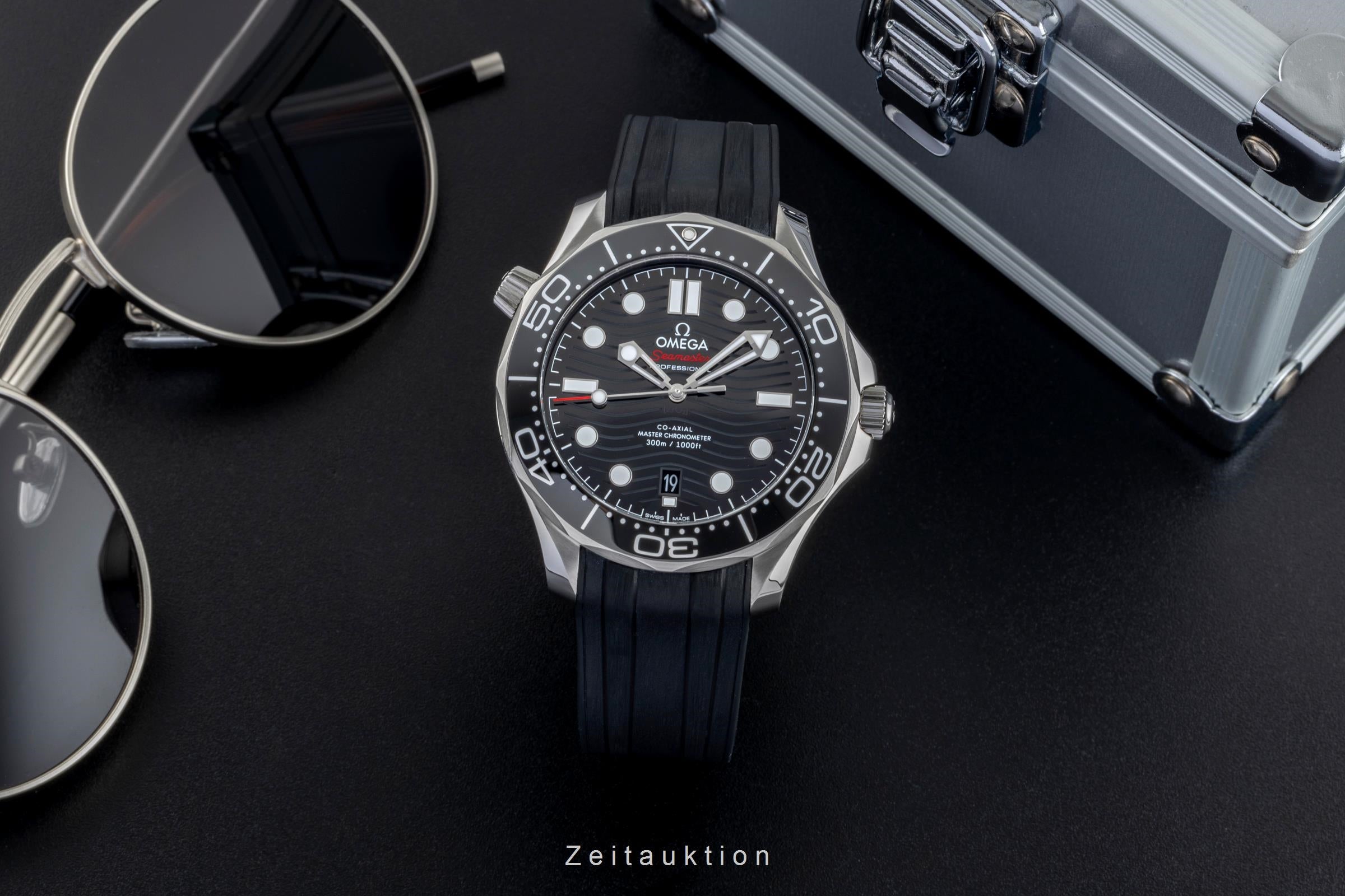 Omega Seamaster steel automatic men's watch 210.32.42.20.01.001 LP: 6100EUR  [2505887]