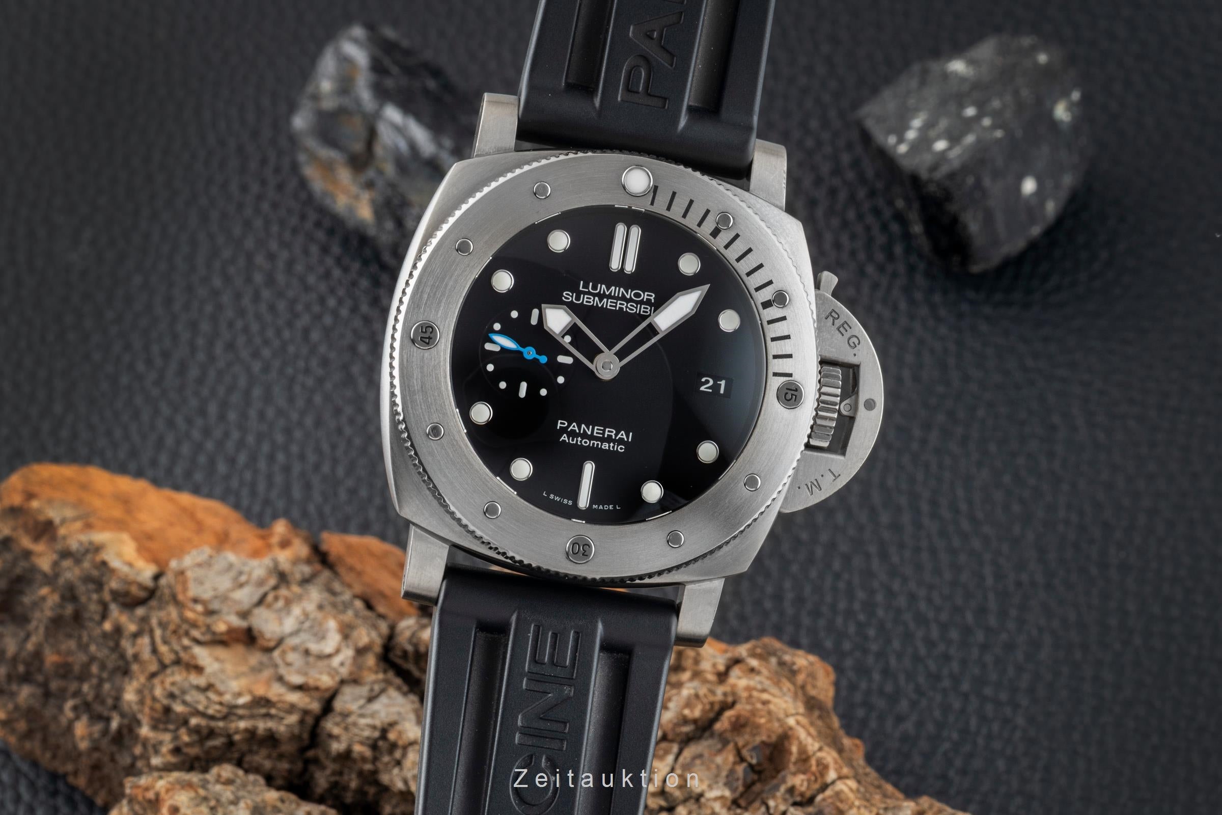 Panerai Submersible titane  automatique montre pour hommes PAM01305  [2505890]