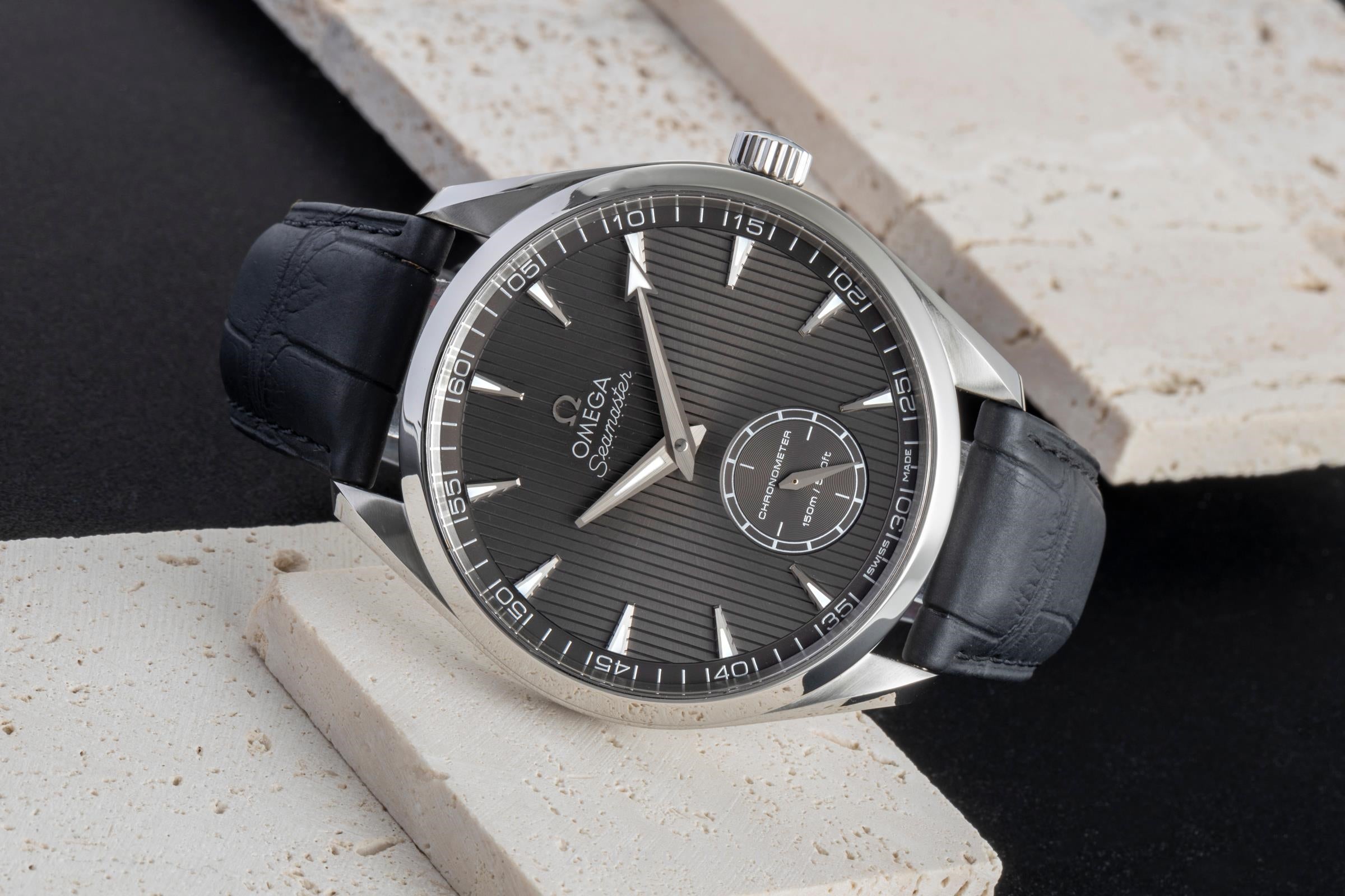 Omega Seamaster acier à remontage manuel montre pour hommes 231.13.49.10.06.001  [2505902]