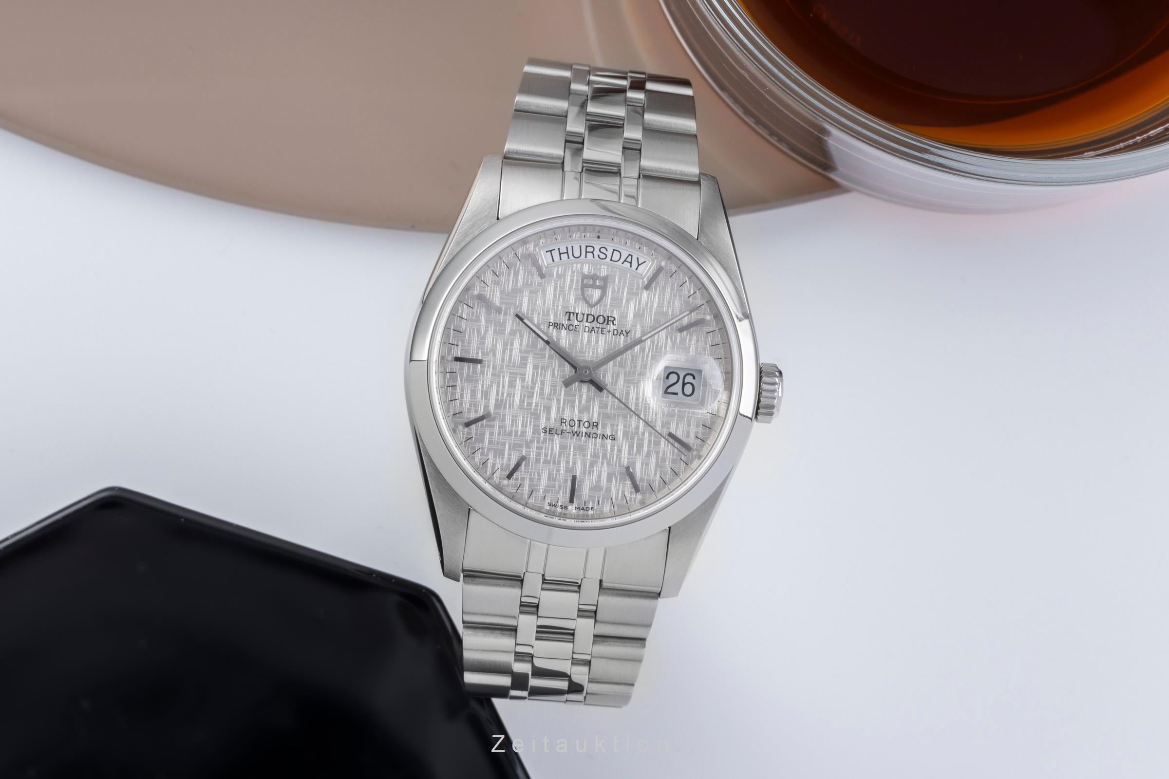 Tudor Date-Day acier automatique montre pour hommes 76200  [2505936]