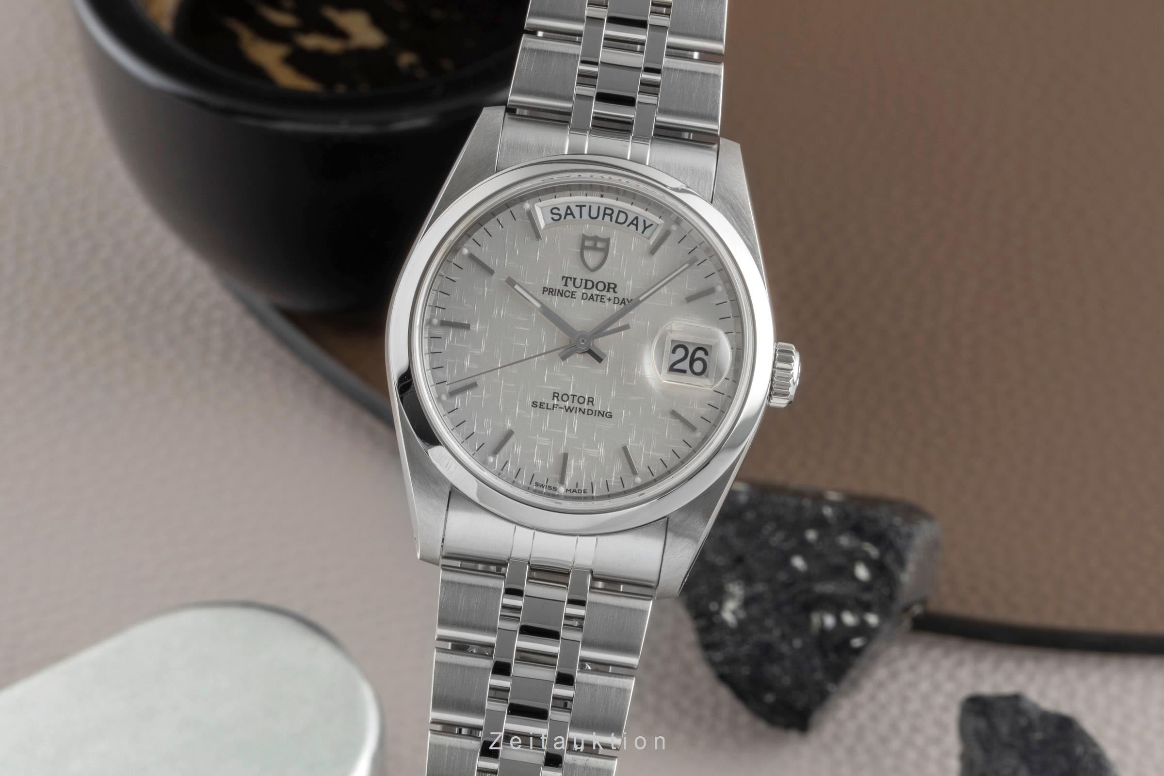 Tudor Date-Day acier automatique montre pour hommes 76200  [2505937]