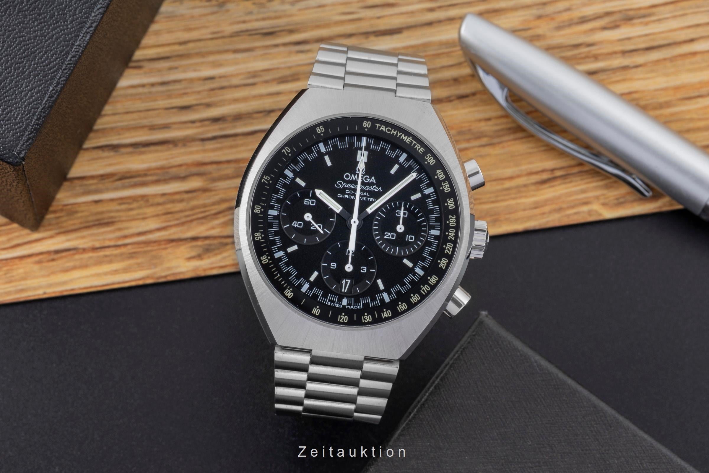 Omega Speedmaster chronographe acier automatique montre pour hommes 327.10.43.50.01.001  [2505966]